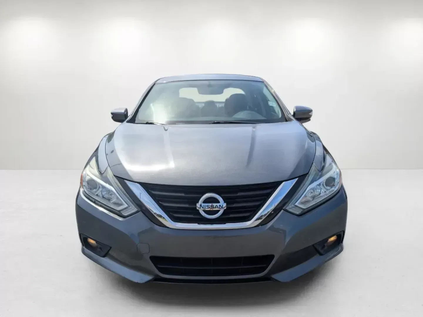 2017 /Charcoal Nissan Altima 2.5 SL (1N4AL3AP7HC) with an Regular Unleaded I-4 2.5 L/152 engine, 1-Speed CVT w/OD transmission, located at 5115 14th Ave., Columbus, GA, 31904, (706) 323-0345, 32.511494, -84.971046 - 2017 Nissan Altima 2.5 SL - Photo#7