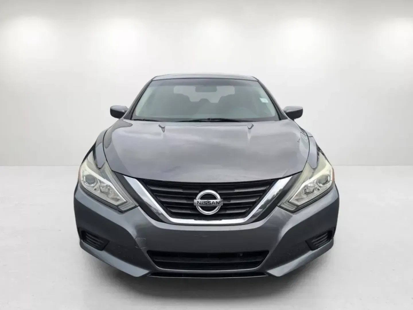2017 /Charcoal Nissan Altima 2.5 S (1N4AL3AP0HN) with an Other engine, located at 804 22nd Ave, Phenix City, AL, 36870, (334) 297-1860, 32.484749, -85.024475 - **Find Your Perfect Commute Companion: 2017 Nissan Altima 2.5 S in Phenix City, AL**<br /> <br /> If you're looking for a reliable and stylish vehicle to enhance your daily commute or weekend getaways, look no further than this 2017 Nissan Altima 2.5 S. With its striking Gun Metallic exterior and co - Photo#1