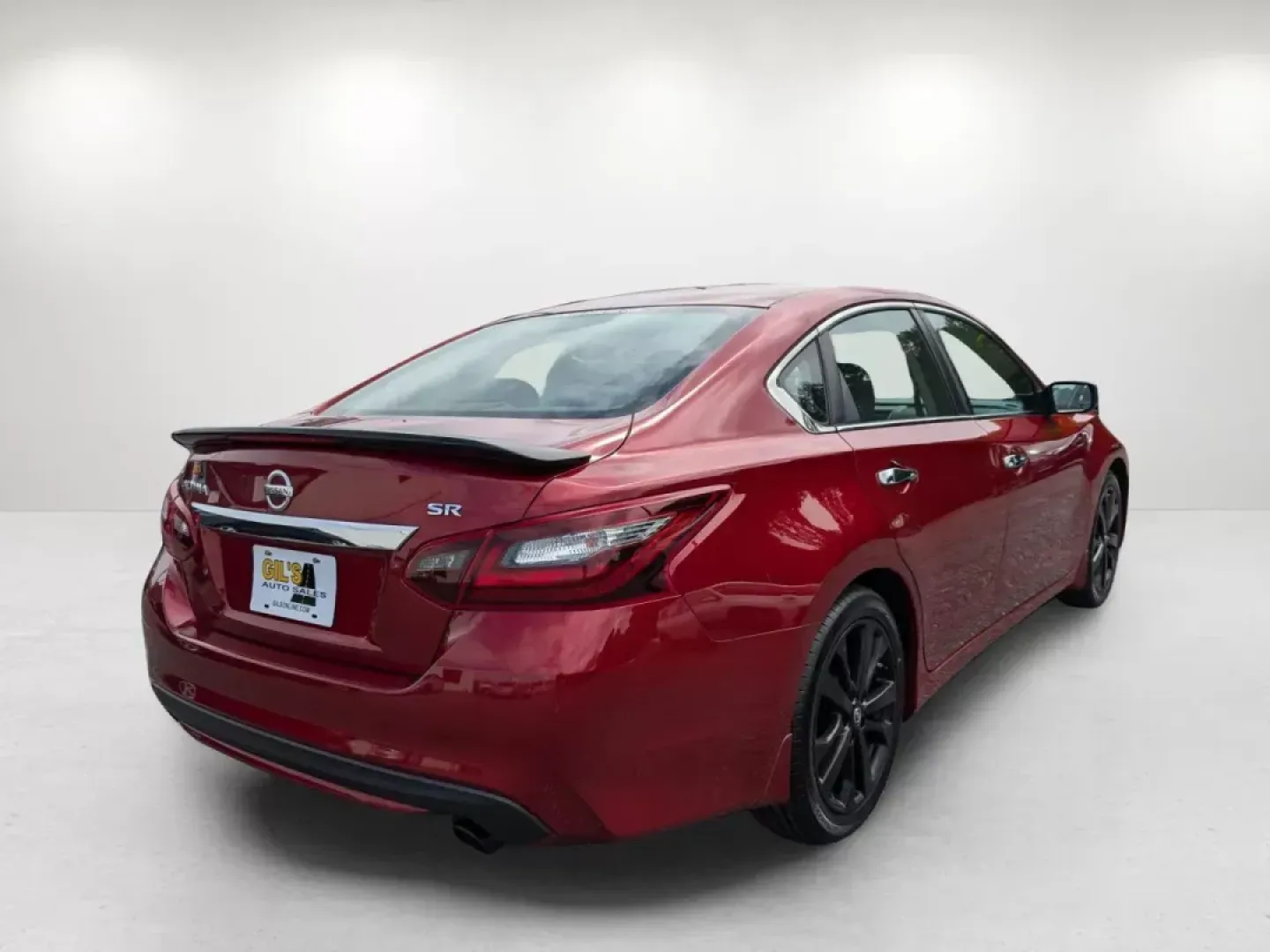 2017 /Sport Interior Nissan Altima 2.5 SR (1N4AL3AP2HC) with an Regular Unleaded I-4 2.5 L/152 engine, 1-Speed CVT w/OD transmission, located at 3959 U.S. 80 W, Phenix City, AL, 36870, (334) 297-4885, 32.469296, -85.135185 - 2017 Nissan Altima 2.5 SR - Photo#5