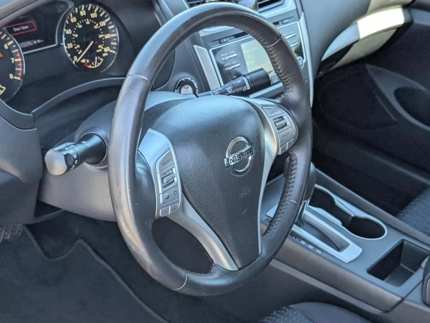 2017 /Charcoal Nissan Altima 2.5 SV (1N4AL3AP8HC) with an Other engine, located at 3959 U.S. 80 W, Phenix City, AL, 36870, (334) 297-4885, 32.469296, -85.135185 - **Experience Freedom with the 2017 Nissan Altima 2.5 SV Perfect for Your Daily Adventures!**<br /> <br /> Are you on the hunt for a reliable vehicle that fits your lifestyle? Look no further! The 2017 Nissan Altima 2.5 SV is your perfect companion for daily commutes, family outings, and everything - Photo#10