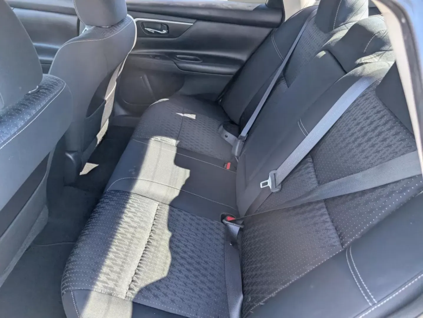 2017 /Charcoal Nissan Altima 2.5 SV (1N4AL3AP8HC) with an Other engine, located at 3959 U.S. 80 W, Phenix City, AL, 36870, (334) 297-4885, 32.469296, -85.135185 - **Experience Freedom with the 2017 Nissan Altima 2.5 SV Perfect for Your Daily Adventures!**<br /> <br /> Are you on the hunt for a reliable vehicle that fits your lifestyle? Look no further! The 2017 Nissan Altima 2.5 SV is your perfect companion for daily commutes, family outings, and everything - Photo#12