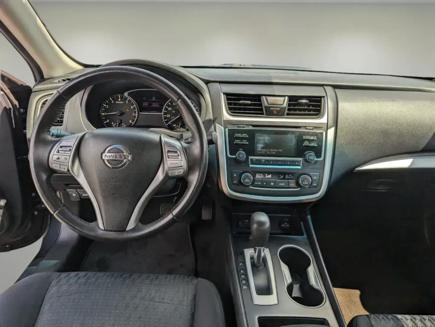 2017 Nissan Altima 2.5 SV (1N4AL3AP2HC) with an Other engine, located at 5115 14th Ave., Columbus, GA, 31904, (706) 323-0345, 32.511494, -84.971046 - Experience the thrill of the open road with our stunning 2017 Nissan Altima 2.5 SV, now available at Gils Auto Columbus! Located at 5115 14th Ave., Columbus, GA 31904, this versatile sedan is perfect for budget-conscious buyers and families alike, providing a blend of comfort, style, and cutting-ed - Photo#11