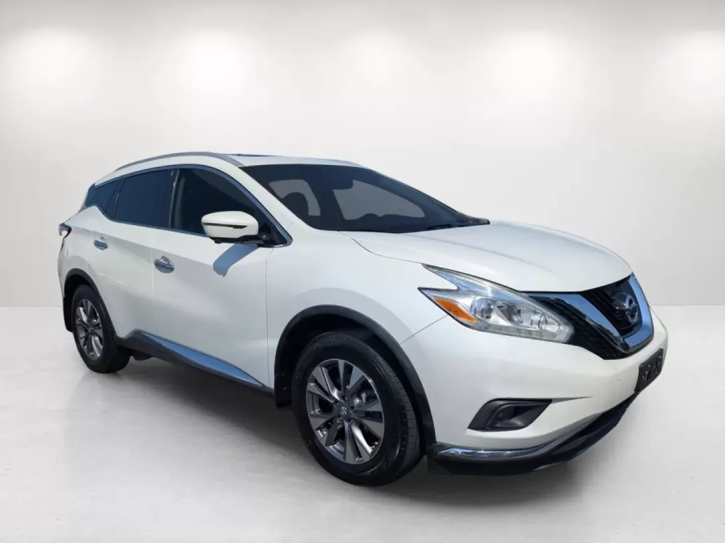 2017 /Graphite Nissan Murano SL (5N1AZ2MH1HN) with an Other engine, located at 1430 Gateway Drive, Opelika, AL, 36801, (334) 239-0944, 32.637871, -85.409790 - ### Discover the 2017 Nissan Murano SL: Your Ideal Family SUV at Gils Auto, Phenix City, AL!<br /> <br /> Are you in the market for a stylish and versatile SUV that fits seamlessly into your busy lifestyle? Look no further than the 2017 Nissan Murano SL, available now at Gils Auto, a trusted Buy Her - Photo#2