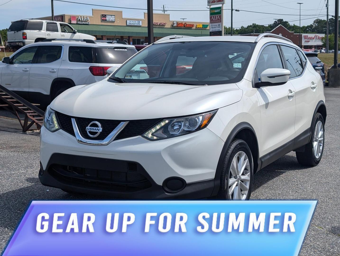 2017 /Charcoal Nissan Rogue Sport SV (JN1BJ1CR5HW) with an Regular Unleaded I-4 2.0 L/122 engine, 1-Speed CVT w/OD transmission, located at 3959 U.S. 80 W, Phenix City, AL, 36870, (334) 297-4885, 32.469296, -85.135185 - 2017 Nissan Rogue Sport SV - Photo#0