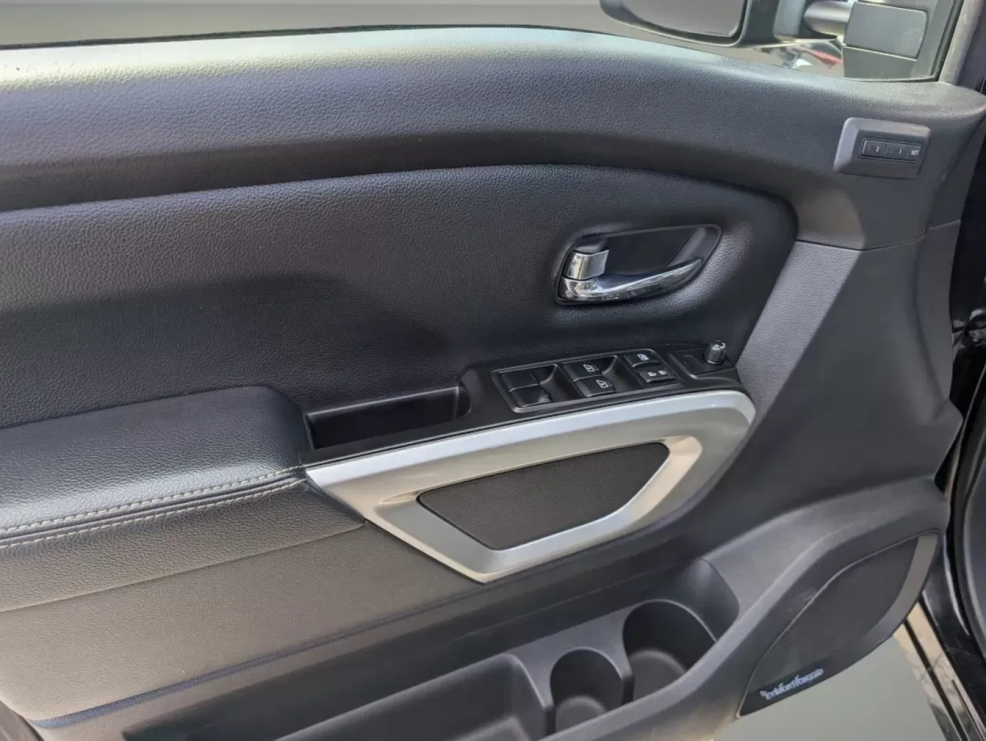 2017 /Black Nissan Titan XD SL (1N6BA1F49HN) with an Other engine, located at 7000 Northlake Connector, Columbus, GA, 31904, (706) 987-8085, 32.524975, -84.978134 - **Elevate Your Adventures with the 2017 Nissan Titan XD Perfect for the Modern Lifestyle!**<br /> <br /> Are you ready to upgrade your driving experience? Whether you're a growing family needing room and versatility, a weekend warrior craving off-road adventures, or simply someone who values comfor - Photo#8