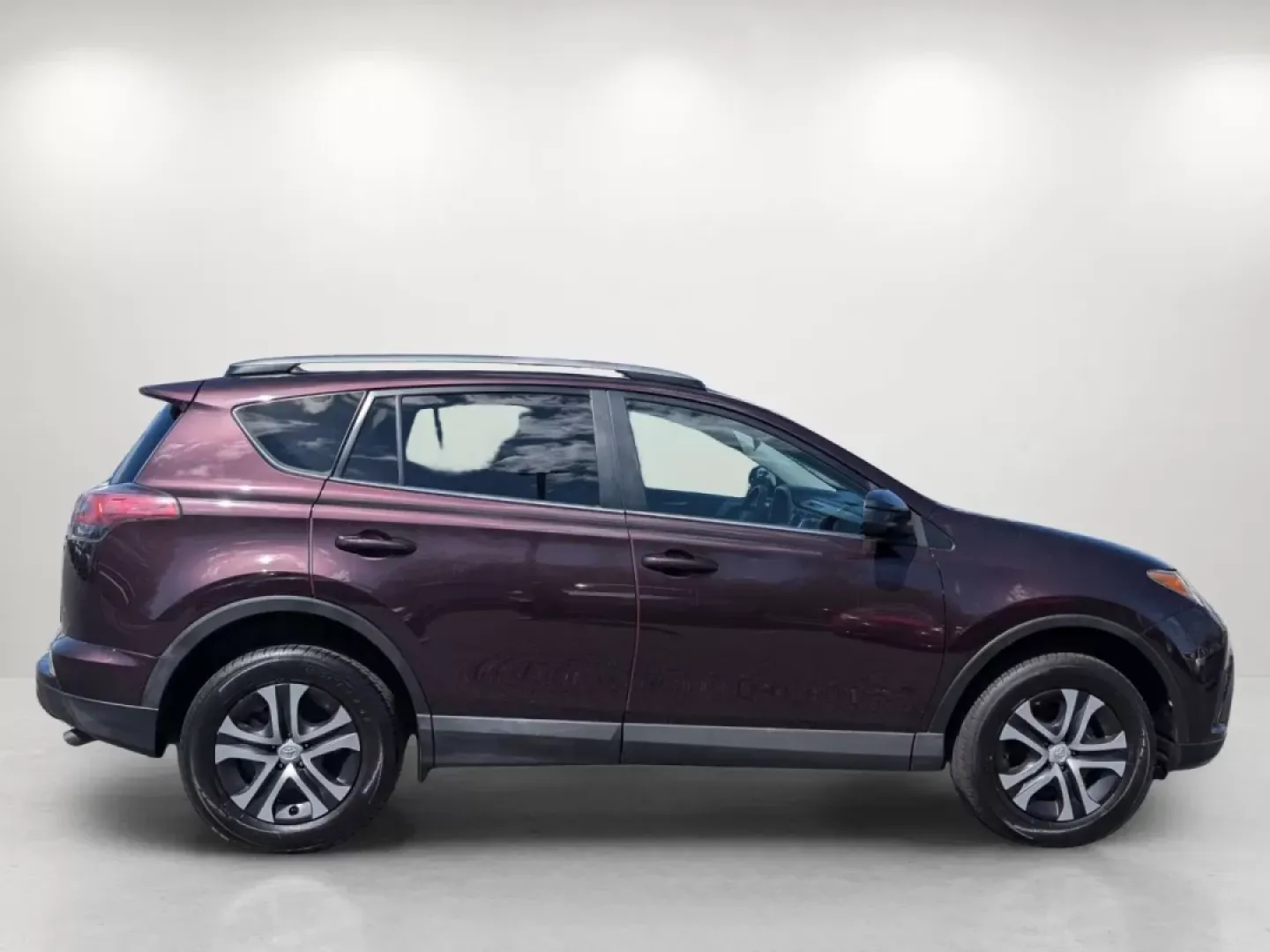 2017 Toyota RAV4 LE (2T3ZFREV6HW) with an Other engine, located at 3959 U.S. 80 W, Phenix City, AL, 36870, (334) 297-4885, 32.469296, -85.135185 - Discover the perfect companion for your next family adventure or daily commute with this 2017 Toyota RAV4 LE, now available at Gils Auto - Columbus. Nestled in the heart of Columbus, GA, our dealership specializes in Buy Here Pay Here financing, making it easier than ever for you to drive away in a - Photo#3