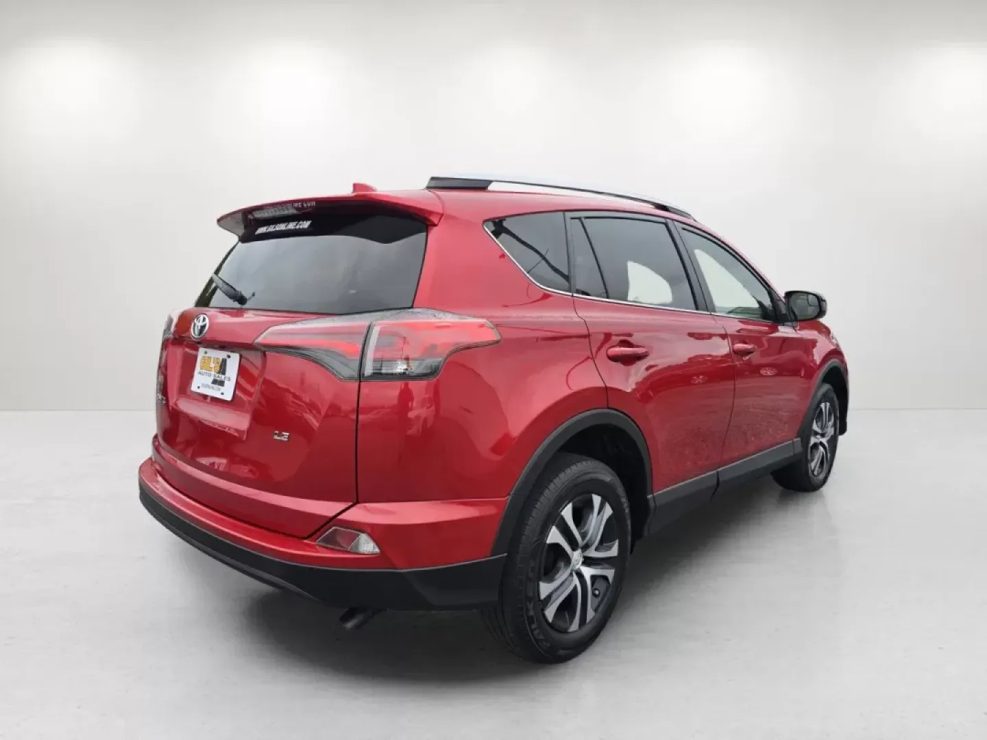 2017 Toyota RAV4 LE (2T3ZFREV7HW) with an Other engine, located at 3959 U.S. 80 W, Phenix City, AL, 36870, (334) 297-4885, 32.469296, -85.135185 - Are you ready to elevate your daily commute or embark on weekend adventures with the perfect SUV? Look no further than this stunning 2017 Toyota RAV4 LE, available now at Gils Auto in Phenix City, AL. Designed for both comfort and versatility, this dynamic vehicle is ideal for growing families, budg - Photo#5