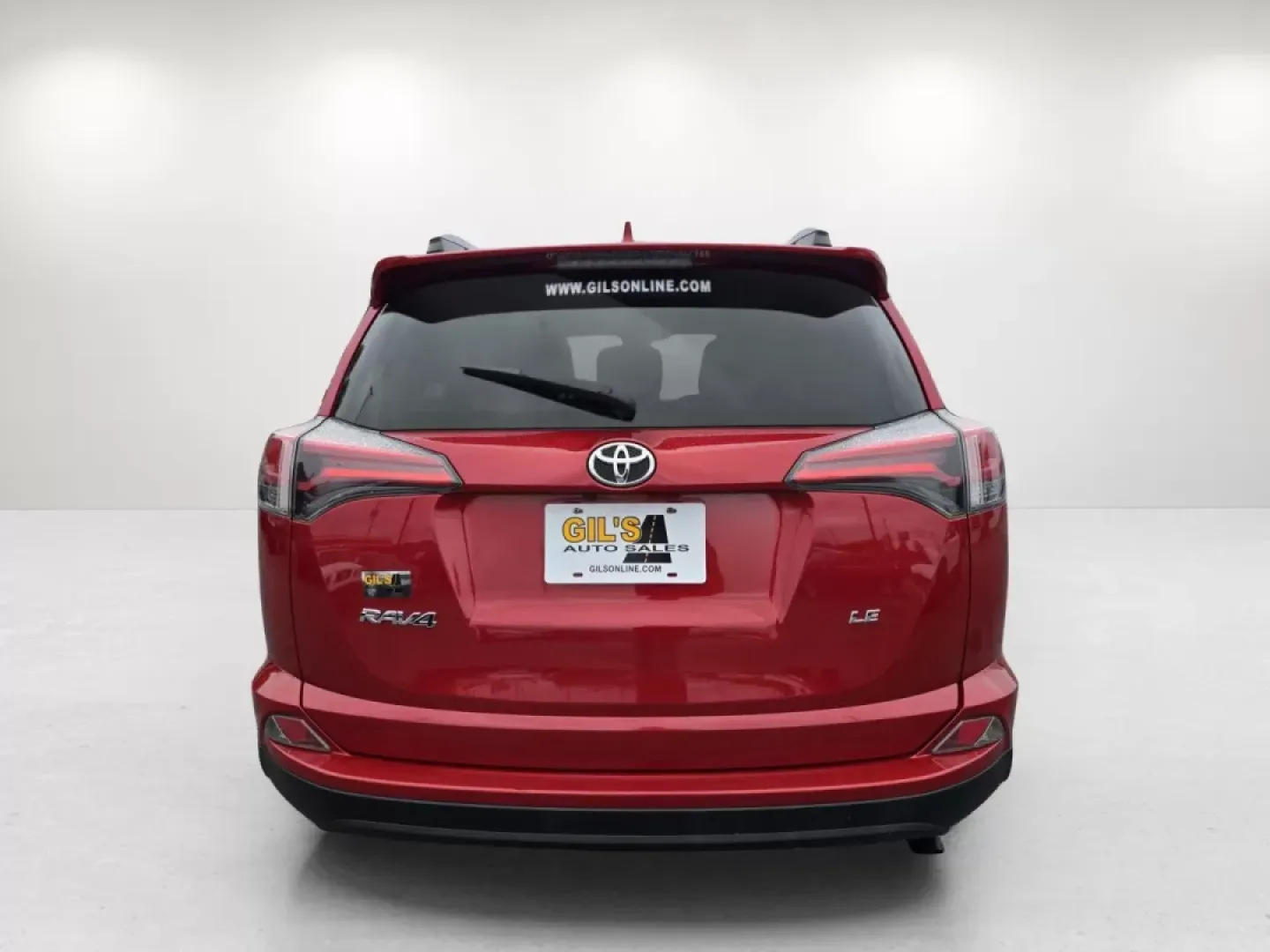 2017 Toyota RAV4 LE (2T3ZFREV7HW) with an Other engine, located at 3959 U.S. 80 W, Phenix City, AL, 36870, (334) 297-4885, 32.469296, -85.135185 - Are you ready to elevate your daily commute or embark on weekend adventures with the perfect SUV? Look no further than this stunning 2017 Toyota RAV4 LE, available now at Gils Auto in Phenix City, AL. Designed for both comfort and versatility, this dynamic vehicle is ideal for growing families, budg - Photo#6