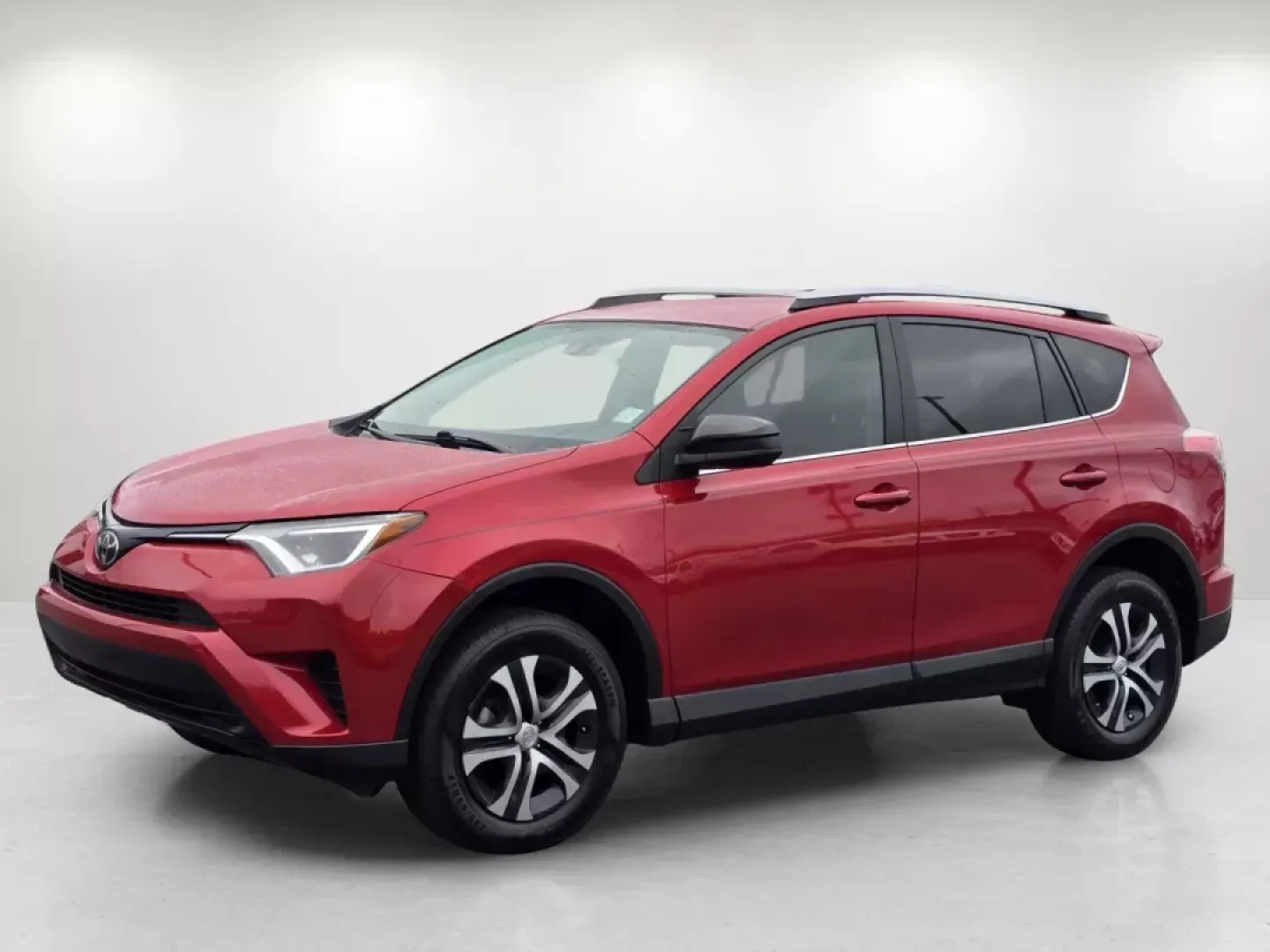 2017 Toyota RAV4 LE (2T3ZFREV7HW) with an Other engine, located at 3959 U.S. 80 W, Phenix City, AL, 36870, (334) 297-4885, 32.469296, -85.135185 - Are you ready to elevate your daily commute or embark on weekend adventures with the perfect SUV? Look no further than this stunning 2017 Toyota RAV4 LE, available now at Gils Auto in Phenix City, AL. Designed for both comfort and versatility, this dynamic vehicle is ideal for growing families, budg - Photo#8