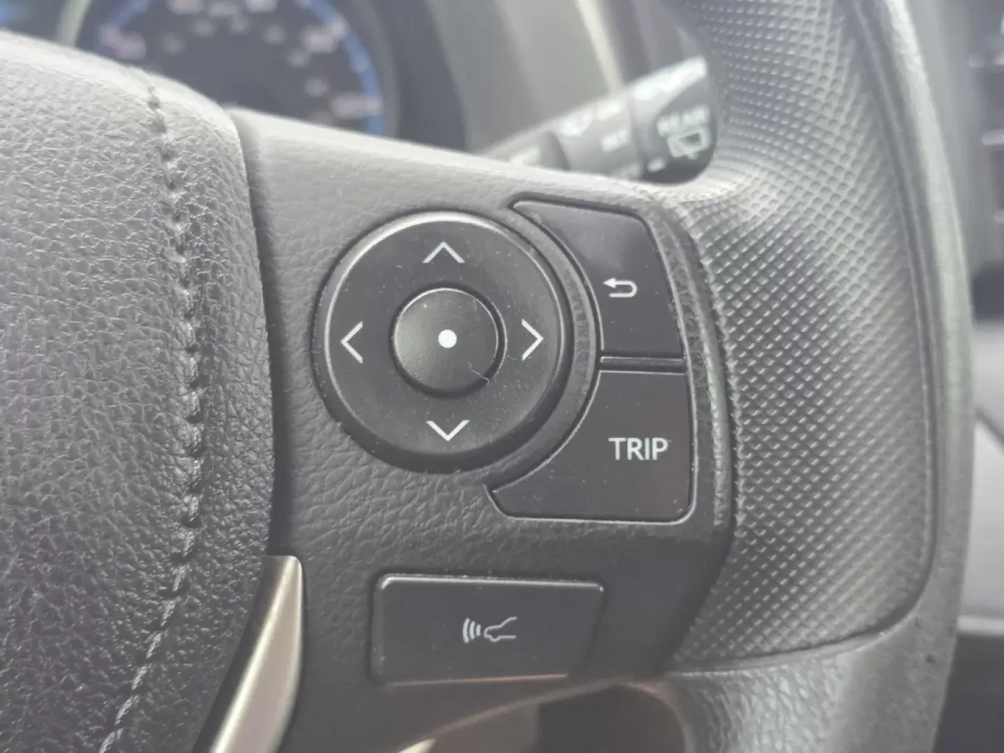 2017 Toyota RAV4 LE (2T3ZFREV7HW) with an Other engine, located at 3959 U.S. 80 W, Phenix City, AL, 36870, (334) 297-4885, 32.469296, -85.135185 - Are you ready to elevate your daily commute or embark on weekend adventures with the perfect SUV? Look no further than this stunning 2017 Toyota RAV4 LE, available now at Gils Auto in Phenix City, AL. Designed for both comfort and versatility, this dynamic vehicle is ideal for growing families, budg - Photo#21