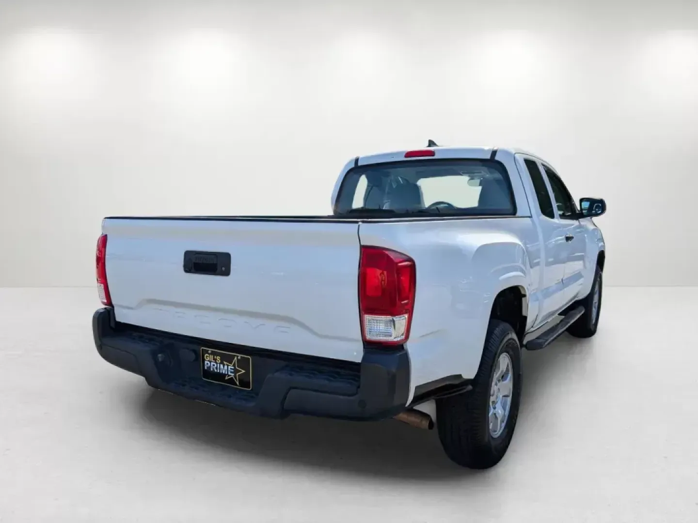 2017 Toyota Tacoma SR (5TFRX5GN9HX) with an Other engine, located at 521 Old Farm Lane Rd, Prattville, AL, 36066, (334) 325-1505, 32.482460, -86.416367 - **Elevate Your Adventures with the 2017 Toyota Tacoma SR Perfect for Weekend Warriors!**<br /> <br /> Are you ready to conquer the open road and tackle weekend adventures with friends or family? Look no further than the 2017 Toyota Tacoma SR, a reliable and rugged extended cab pickup that's built f - Photo#4