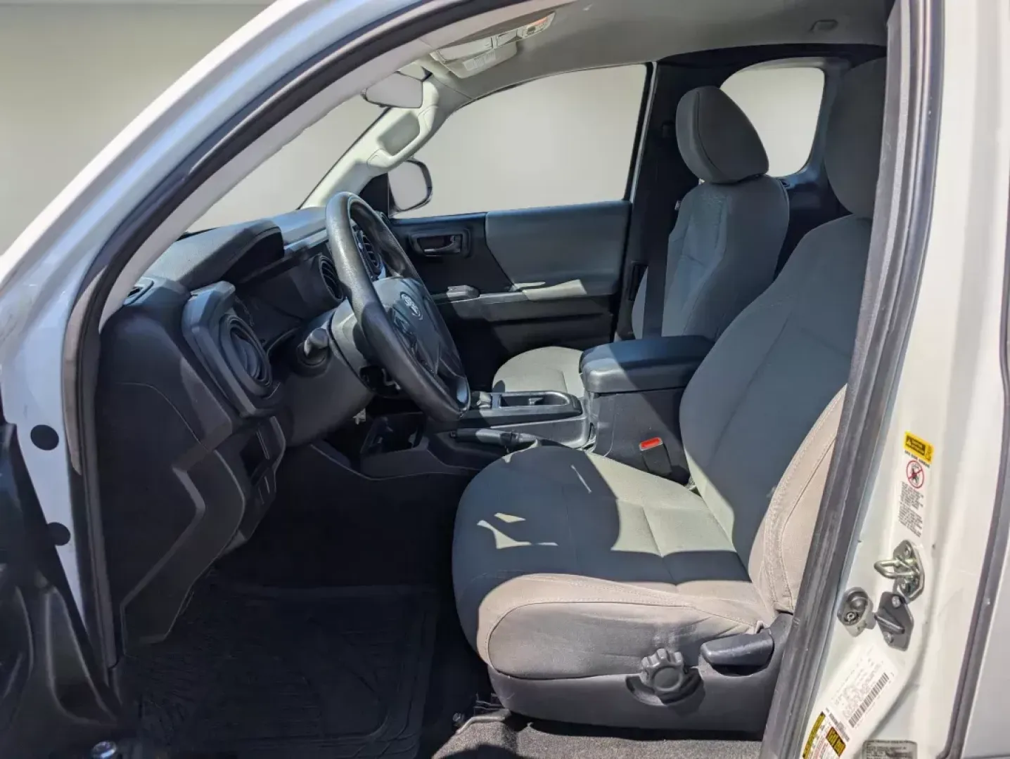 2017 Toyota Tacoma SR (5TFRX5GN9HX) with an Other engine, located at 521 Old Farm Lane Rd, Prattville, AL, 36066, (334) 325-1505, 32.482460, -86.416367 - **Elevate Your Adventures with the 2017 Toyota Tacoma SR Perfect for Weekend Warriors!**<br /> <br /> Are you ready to conquer the open road and tackle weekend adventures with friends or family? Look no further than the 2017 Toyota Tacoma SR, a reliable and rugged extended cab pickup that's built f - Photo#9