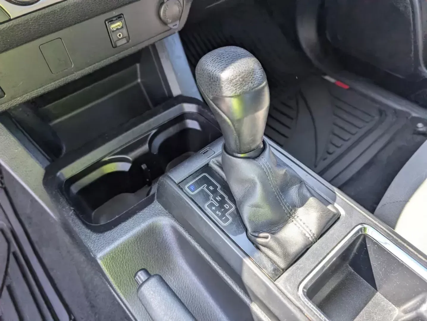 2017 Toyota Tacoma SR (5TFRX5GN9HX) with an Other engine, located at 521 Old Farm Lane Rd, Prattville, AL, 36066, (334) 325-1505, 32.482460, -86.416367 - **Elevate Your Adventures with the 2017 Toyota Tacoma SR Perfect for Weekend Warriors!**<br /> <br /> Are you ready to conquer the open road and tackle weekend adventures with friends or family? Look no further than the 2017 Toyota Tacoma SR, a reliable and rugged extended cab pickup that's built f - Photo#13