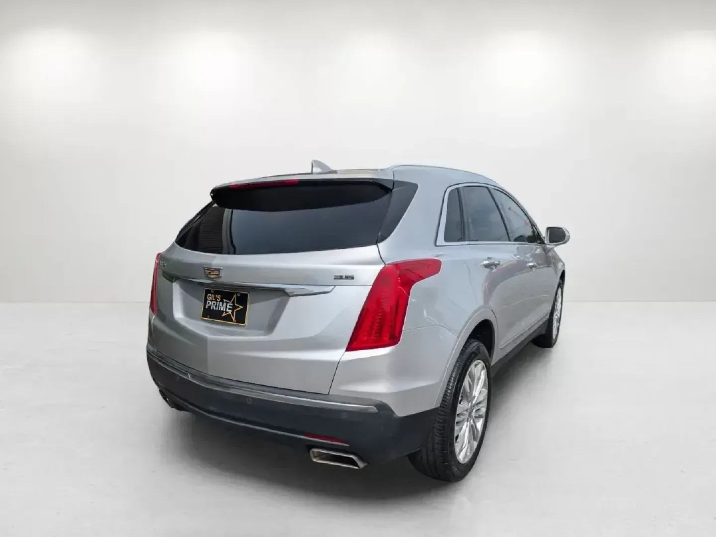 2018 /Jet Black Cadillac XT5 Premium Luxury FWD (1GYKNERS0JZ) with an Other engine, located at 5115 14th Ave., Columbus, GA, 31904, (706) 323-0345, 32.511494, -84.971046 - ### Discover the Luxury and Versatility of the 2018 Cadillac XT5 at Gils Auto - Columbus<br /> <br /> Are you ready to elevate your driving experience? Whether you're commuting to work, shuttling the kids to their activities, or embarking on weekend getaways, the 2018 Cadillac XT5 Premium Luxury FWD - Photo#4