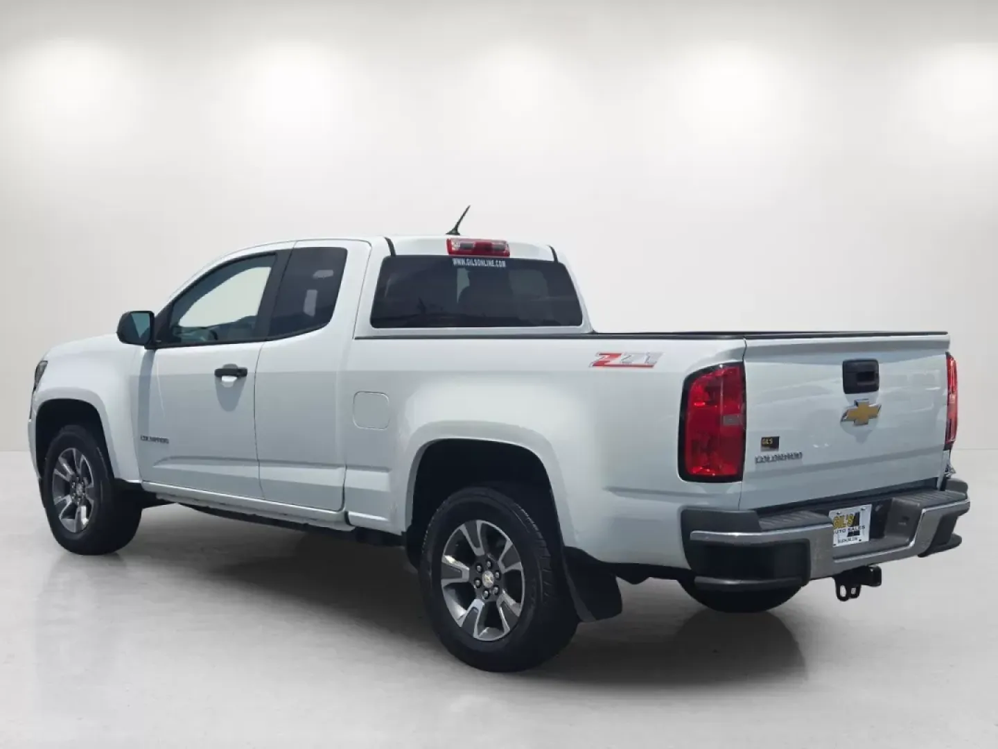2018 /Jet Black/Dark Ash Chevrolet Colorado 2WD Work Truck (1GCHSBEA9J1) with an Other engine, located at 3959 U.S. 80 W, Phenix City, AL, 36870, (334) 297-4885, 32.469296, -85.135185 - **Discover Adventure with the 2018 Chevrolet Colorado at Gils Auto Phenix City #2!**<br /> <br /> Are you ready to elevate your lifestyle with a vehicle that's as versatile as your needs? Whether you're a busy professional needing a reliable commuter, a growing family seeking adventure, or a budget - Photo#6