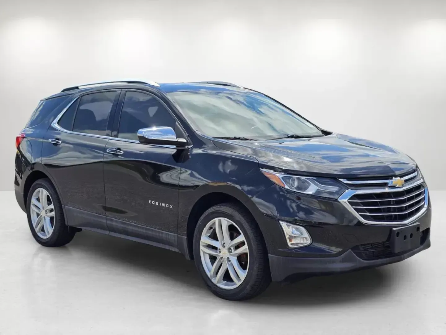 2018 /Jet Black Chevrolet Equinox Premier (2GNAXMEV7J6) with an Other engine, located at 3959 U.S. 80 W, Phenix City, AL, 36870, (334) 297-4885, 32.469296, -85.135185 - ### Explore New Adventures with the 2018 Chevrolet Equinox Premier!<br /> <br /> Are you ready to elevate your lifestyle with a vehicle that seamlessly combines style, comfort, and technology? Look no further than the 2018 Chevrolet Equinox Premier, a fantastic choice for families, commuters, or any - Photo#2