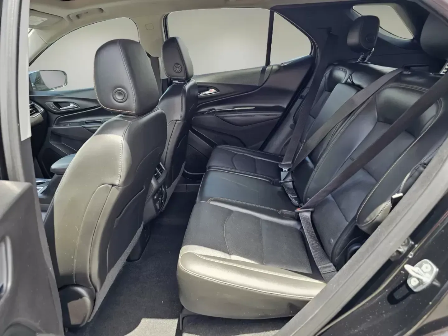 2018 /Jet Black Chevrolet Equinox Premier (2GNAXMEV7J6) with an Other engine, located at 3959 U.S. 80 W, Phenix City, AL, 36870, (334) 297-4885, 32.469296, -85.135185 - ### Explore New Adventures with the 2018 Chevrolet Equinox Premier!<br /> <br /> Are you ready to elevate your lifestyle with a vehicle that seamlessly combines style, comfort, and technology? Look no further than the 2018 Chevrolet Equinox Premier, a fantastic choice for families, commuters, or any - Photo#14