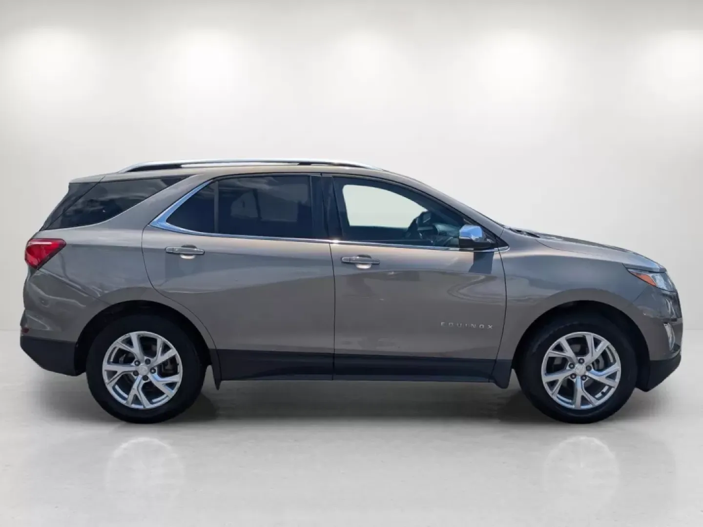 2018 /Jet Black Chevrolet Equinox Premier (3GNAXMEV5JS) with an Other engine, located at 521 Old Farm Lane Rd, Prattville, AL, 36066, (334) 325-1505, 32.482460, -86.416367 - ### Discover Adventure with the 2018 Chevrolet Equinox Premier at Gils Auto in Phenix City, AL<br /> <br /> Are you ready to elevate your driving experience? The 2018 Chevrolet Equinox Premier is your ultimate companion for weekend adventures, family outings, or daily commutes. With its spacious int - Photo#3