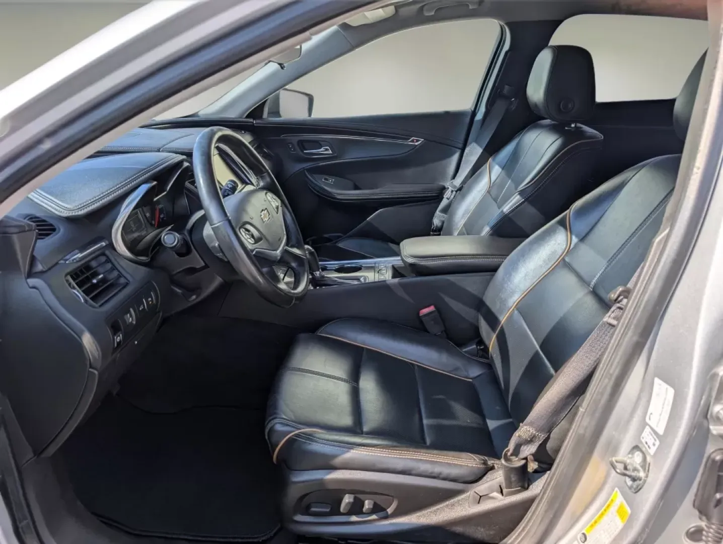 2018 /Jet Black Chevrolet Impala Premier (1G1125S39JU) with an Other engine, located at 521 Old Farm Lane Rd, Prattville, AL, 36066, (334) 325-1505, 32.482460, -86.416367 - Elevate your driving experience with the stunning 2018 Chevrolet Impala Premier, a vehicle perfectly suited for those who crave both comfort and performance. This sedan embodies sophistication and functionality, making it an ideal choice for commuters, growing families, or anyone looking for a relia - Photo#9