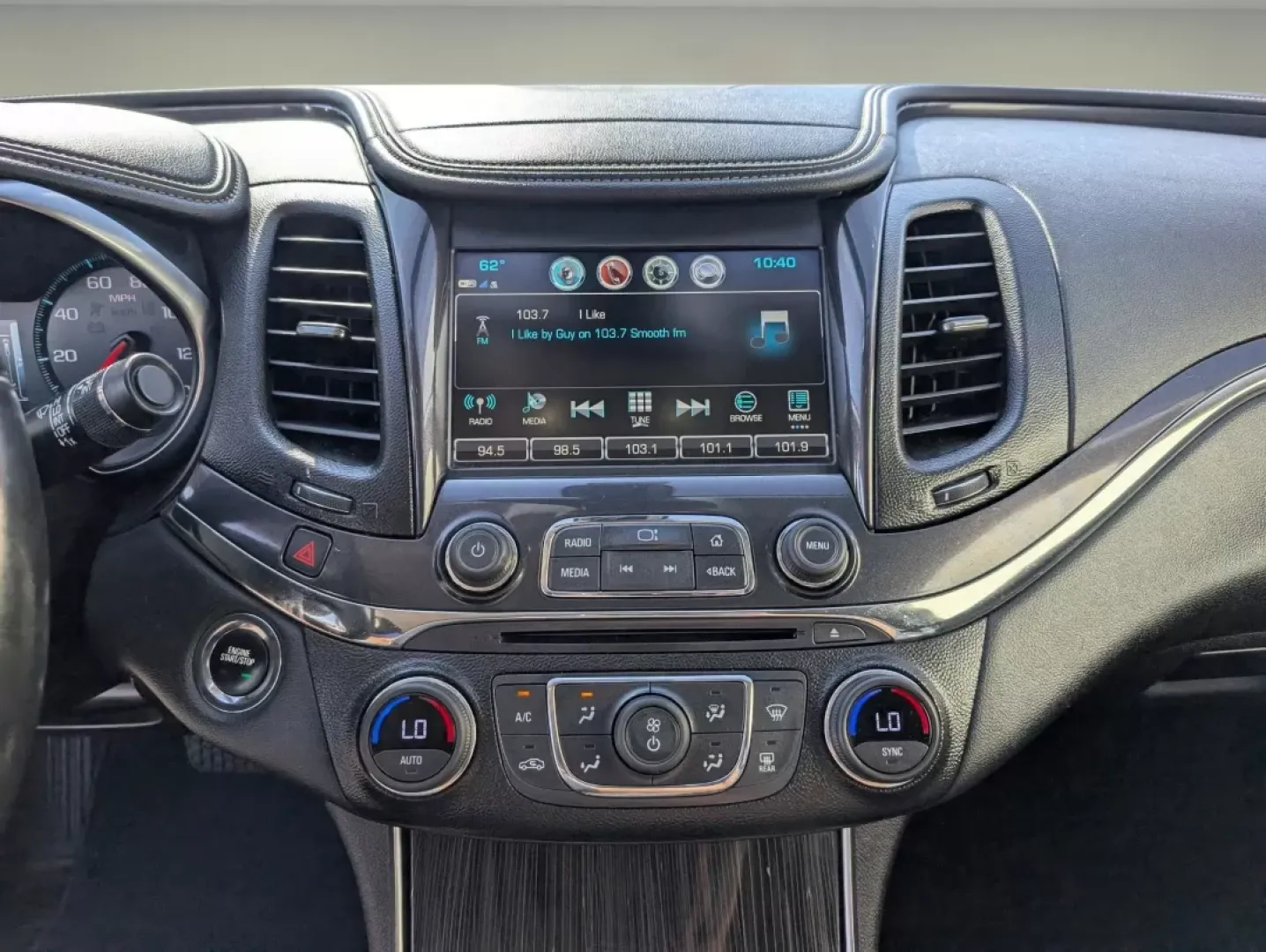 2018 /Jet Black Chevrolet Impala Premier (1G1125S39JU) with an Other engine, located at 521 Old Farm Lane Rd, Prattville, AL, 36066, (334) 325-1505, 32.482460, -86.416367 - Elevate your driving experience with the stunning 2018 Chevrolet Impala Premier, a vehicle perfectly suited for those who crave both comfort and performance. This sedan embodies sophistication and functionality, making it an ideal choice for commuters, growing families, or anyone looking for a relia - Photo#12