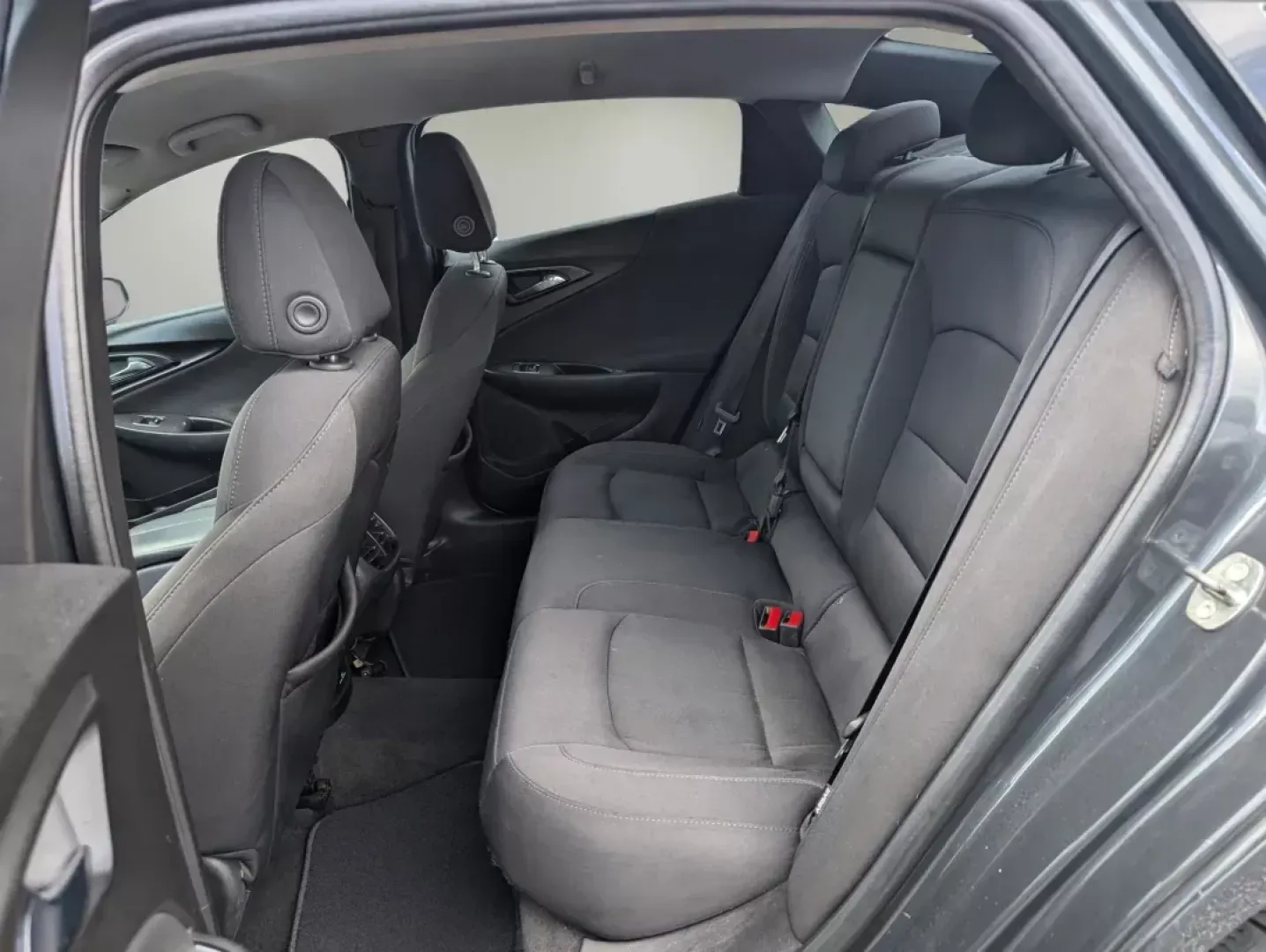 2018 /Jet Black Chevrolet Malibu LT (1G1ZD5ST3JF) with an Other engine, located at 5115 14th Ave., Columbus, GA, 31904, (706) 323-0345, 32.511494, -84.971046 - **Experience the Open Road with the 2018 Chevrolet Malibu LT from Gils Auto - Columbus**<br /> <br /> Are you looking for a reliable sedan that fits seamlessly into your daily routine? Whether you're commuting through Columbus or planning a weekend getaway, the 2018 Chevrolet Malibu LT is your perfe - Photo#40