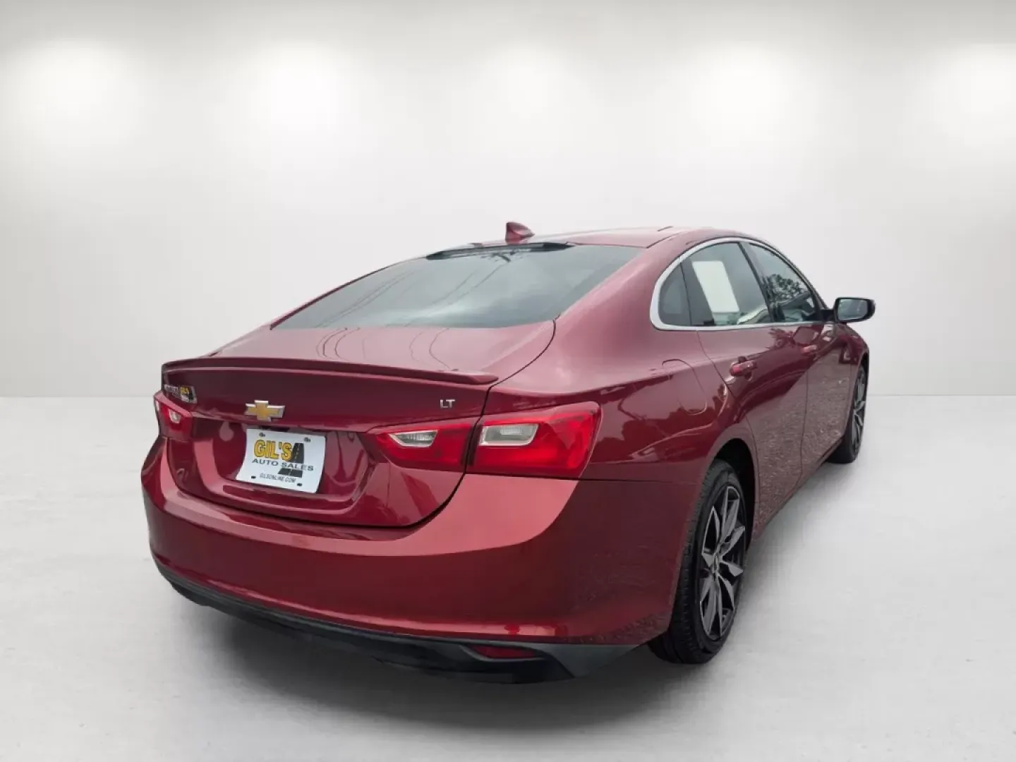 2018 /Jet Black Chevrolet Malibu LT (1G1ZD5ST6JF) with an Other engine, located at 3959 U.S. 80 W, Phenix City, AL, 36870, (334) 297-4885, 32.469296, -85.135185 - 2018 Chevrolet Malibu LT - Photo#5
