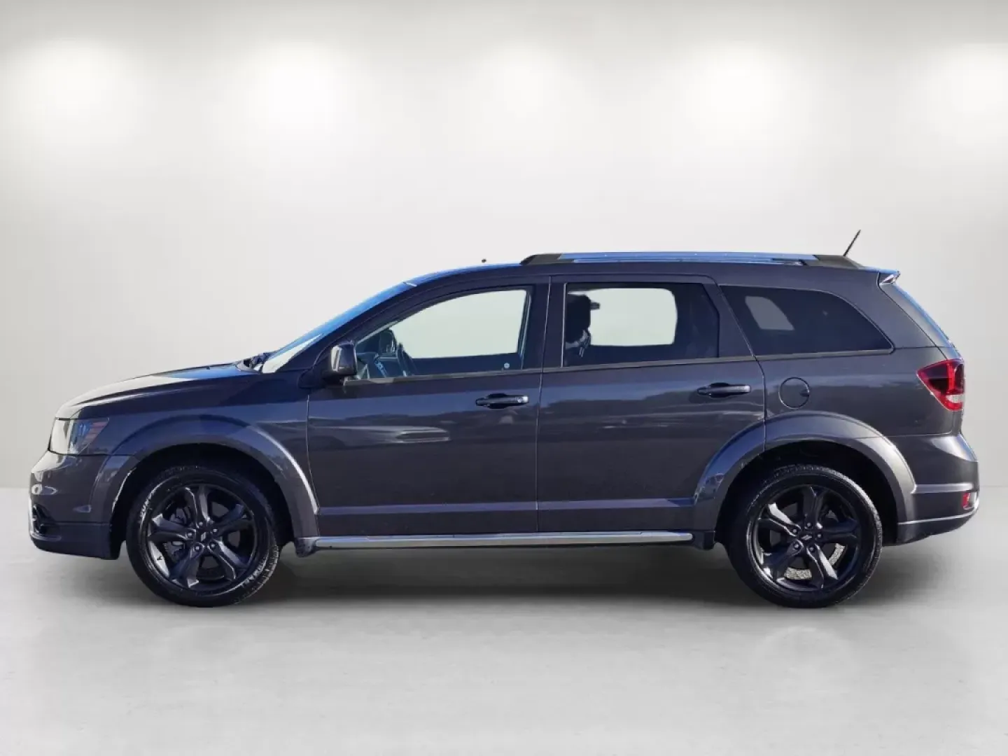 2018 /Black Dodge Journey Crossroad (3C4PDCGG7JT) with an Other engine, located at 3959 U.S. 80 W, Phenix City, AL, 36870, (334) 297-4885, 32.469296, -85.135185 - Ready to elevate your family's adventures? Look no further than this stunning 2018 Dodge Journey Crossroad, now available at Gils Auto in Phenix City, AL. With its spacious interior, advanced tech features, and robust performance, this SUV is perfect for growing families, weekend trips, or daily com - Photo#8