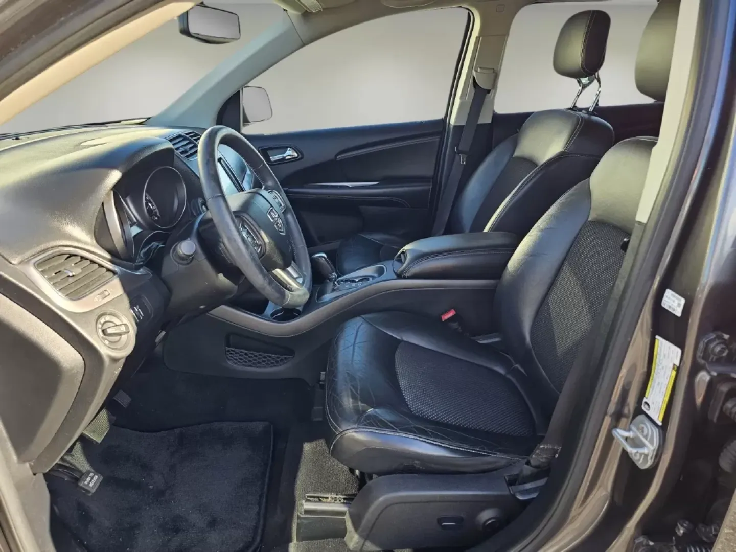 2018 /Black Dodge Journey Crossroad (3C4PDCGG7JT) with an Other engine, located at 3959 U.S. 80 W, Phenix City, AL, 36870, (334) 297-4885, 32.469296, -85.135185 - Ready to elevate your family's adventures? Look no further than this stunning 2018 Dodge Journey Crossroad, now available at Gils Auto in Phenix City, AL. With its spacious interior, advanced tech features, and robust performance, this SUV is perfect for growing families, weekend trips, or daily com - Photo#10