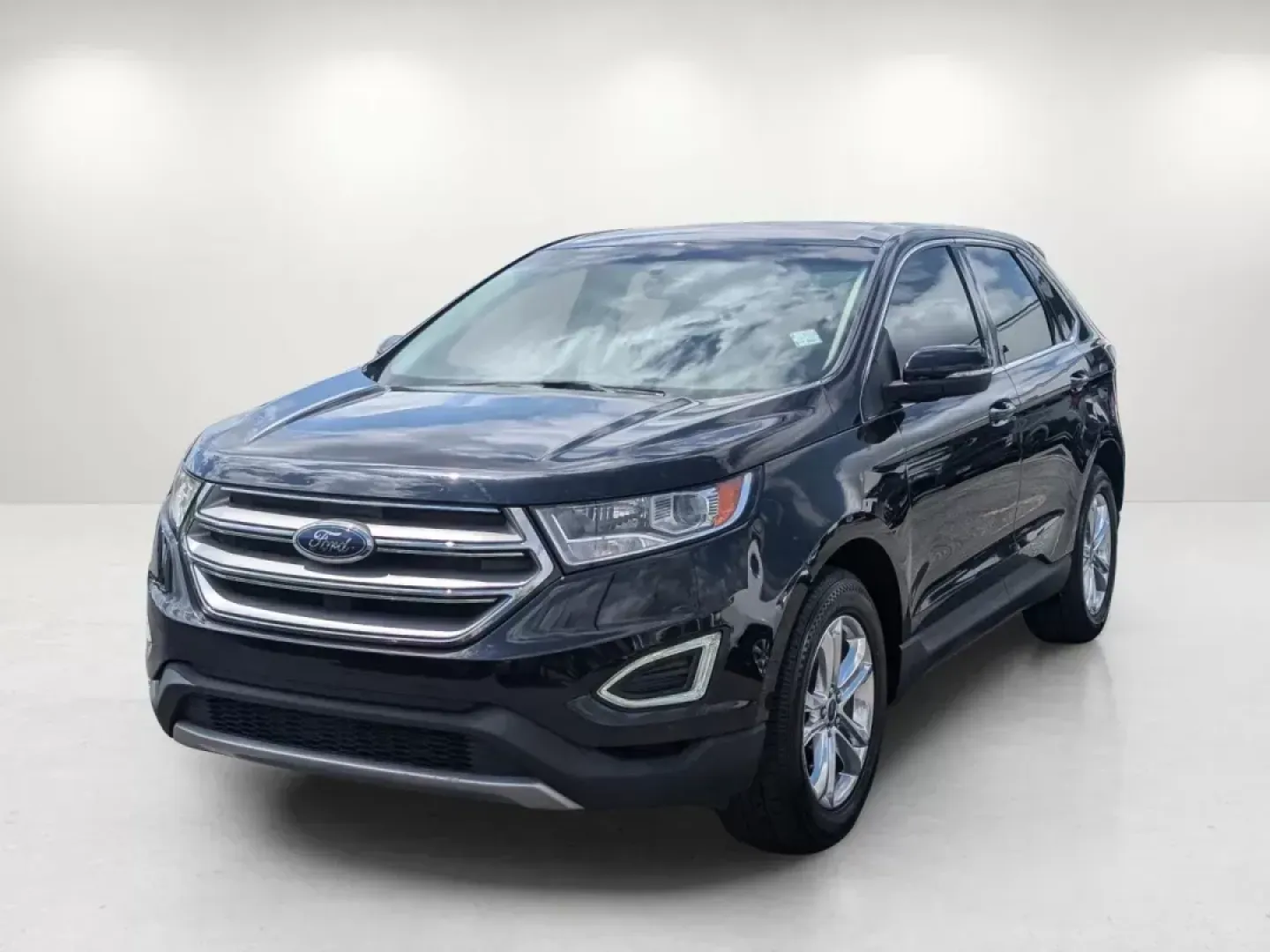 2018 Ford Edge SEL (2FMPK3J93JB) with an Intercooled Turbo Premium Unleaded I-4 2.0 L/122 engine, 6-Speed Automatic w/OD transmission, located at 5115 14th Ave., Columbus, GA, 31904, (706) 323-0345, 32.511494, -84.971046 - 2018 Ford Edge SEL - Photo#33