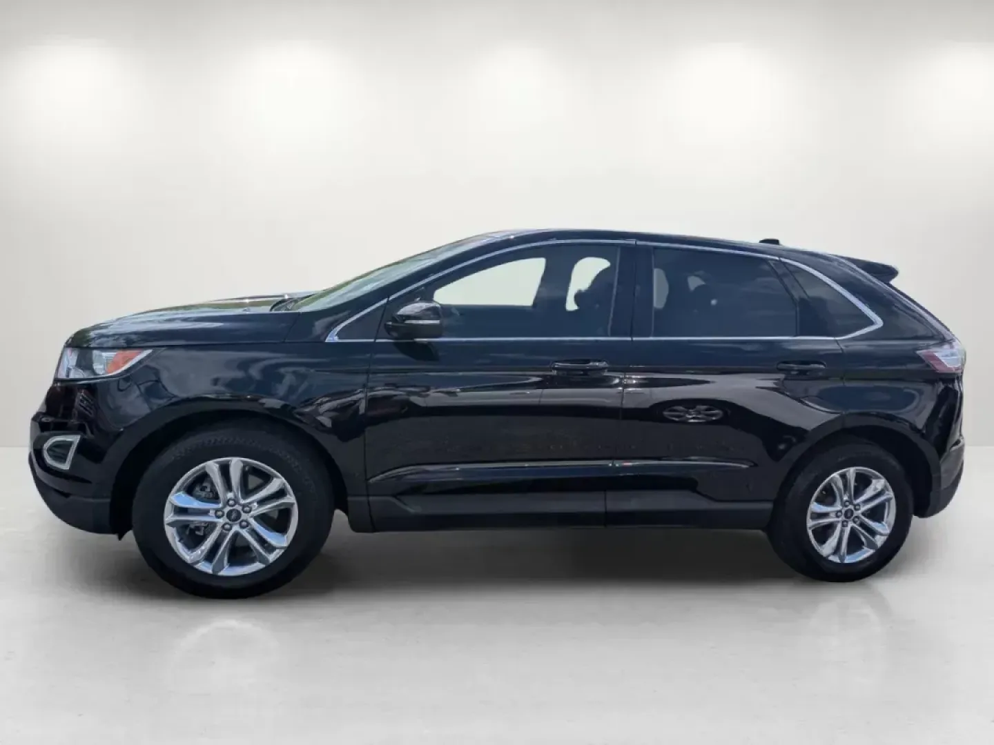 2018 Ford Edge SEL (2FMPK3J93JB) with an Intercooled Turbo Premium Unleaded I-4 2.0 L/122 engine, 6-Speed Automatic w/OD transmission, located at 5115 14th Ave., Columbus, GA, 31904, (706) 323-0345, 32.511494, -84.971046 - 2018 Ford Edge SEL - Photo#40