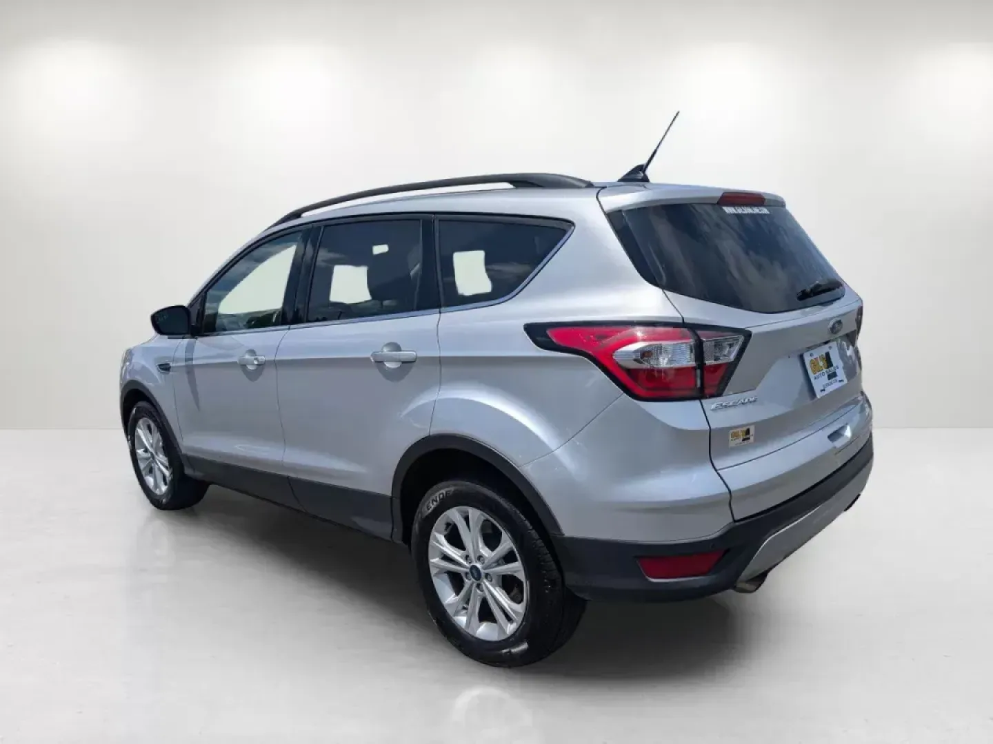 2018 Ford Escape SEL (1FMCU0HD7JU) with an Other engine, located at 1430 Gateway Drive, Opelika, AL, 36801, (334) 239-0944, 32.637871, -85.409790 - **Elevate Your Lifestyle with the 2018 Ford Escape SEL at Gils Auto - Opelika!**<br /> <br /> Are you ready to elevate your daily commute or embark on your next weekend adventure? The 2018 Ford Escape SEL is the ideal SUV for anyone seeking versatility, comfort, and style-a perfect fit for growing f - Photo#6