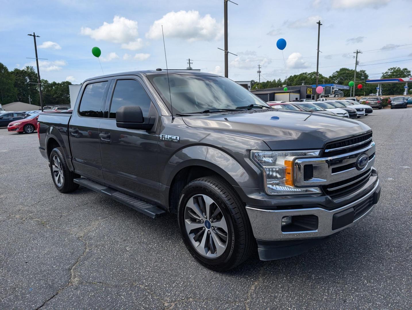2018 Ford F-150 XLT (1FTEW1CB1JK) with an Regular Unleaded V-6 3.3 L/204 engine, 6-Speed Automatic w/OD transmission, located at 3959 U.S. 80 W, Phenix City, AL, 36870, (334) 297-4885, 32.469296, -85.135185 - 2018 Ford F-150 XLT - Photo#2