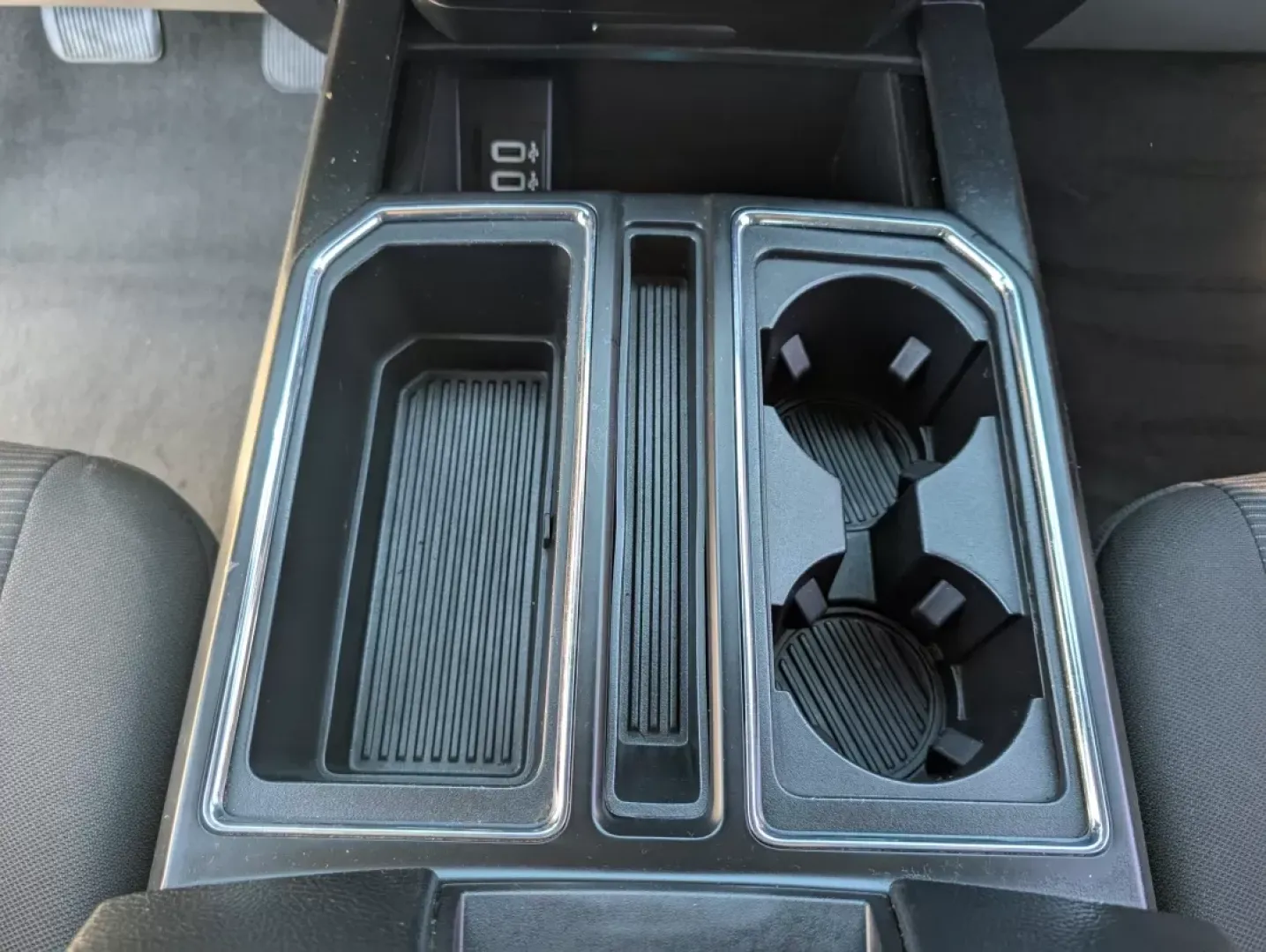 2018 Ford F-150 XLT (1FTEW1CP3JK) with an Other engine, located at 3959 U.S. 80 W, Phenix City, AL, 36870, (334) 297-4885, 32.469296, -85.135185 - Discover the perfect blend of rugged capability and everyday practicality with our 2018 Ford F-150, available now at Gils Auto in Phenix City, AL. Designed for those who embrace adventure without compromising on comfort, this Crew Cab Pickup is your ideal companion for both weekend getaways and dail - Photo#15