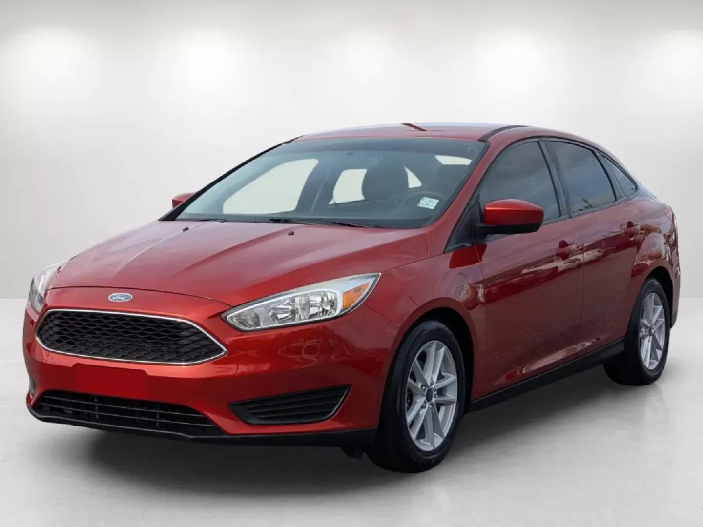 2018 Ford Focus SE (1FADP3F27JL) with an Other engine, located at 3959 U.S. 80 W, Phenix City, AL, 36870, (334) 297-4885, 32.469296, -85.135185 - **Discover Your Next Adventure with the 2018 Ford Focus SE at Gils Auto!**<br /> <br /> Are you on the lookout for a reliable vehicle that seamlessly blends style, efficiency, and affordability? Look no further than the 2018 Ford Focus SE, now available at Gils Auto in Phenix City, AL! Perfect for c - Photo#1