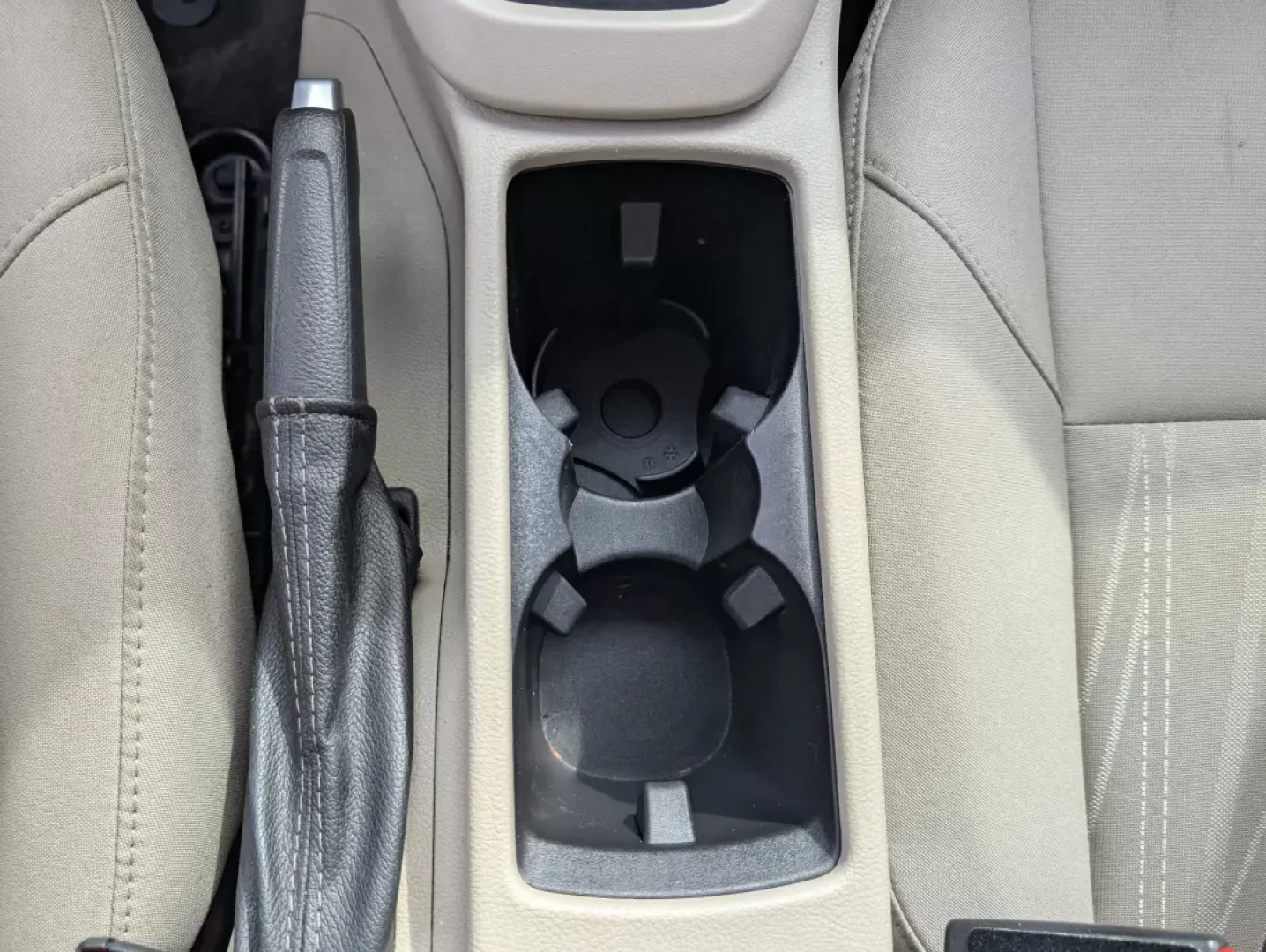 2018 Ford Focus SE (1FADP3F27JL) with an Other engine, located at 3959 U.S. 80 W, Phenix City, AL, 36870, (334) 297-4885, 32.469296, -85.135185 - **Discover Your Next Adventure with the 2018 Ford Focus SE at Gils Auto!**<br /> <br /> Are you on the lookout for a reliable vehicle that seamlessly blends style, efficiency, and affordability? Look no further than the 2018 Ford Focus SE, now available at Gils Auto in Phenix City, AL! Perfect for c - Photo#13