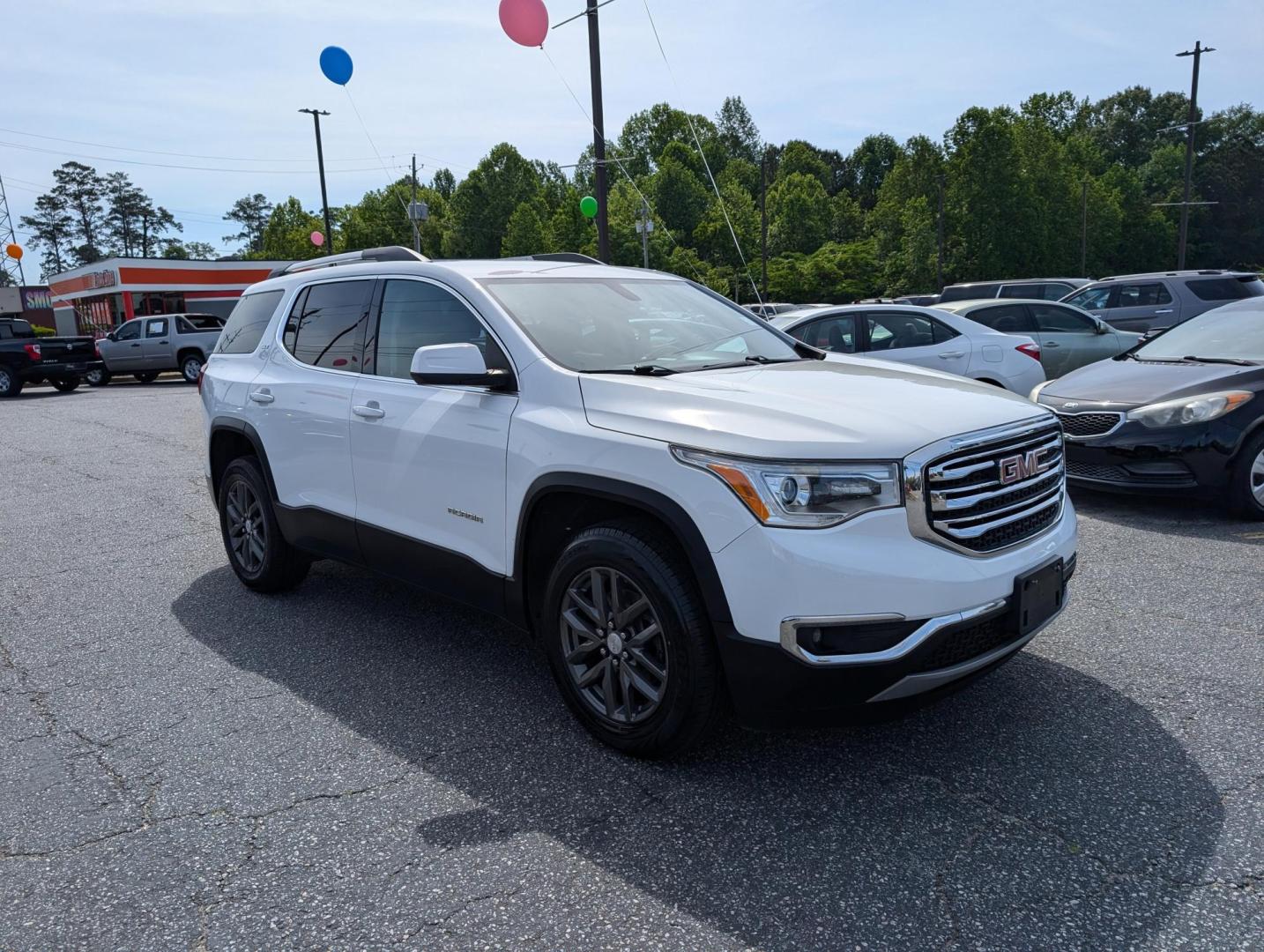 2018 /Jet Black GMC Acadia SLT (1GKKNULS6JZ) with an Gas V6 3.6L/223 engine, 6-Speed Automatic transmission, located at 3959 U.S. 80 W, Phenix City, AL, 36870, (334) 297-4885, 32.469296, -85.135185 - 2018 GMC Acadia SLT - Photo#2