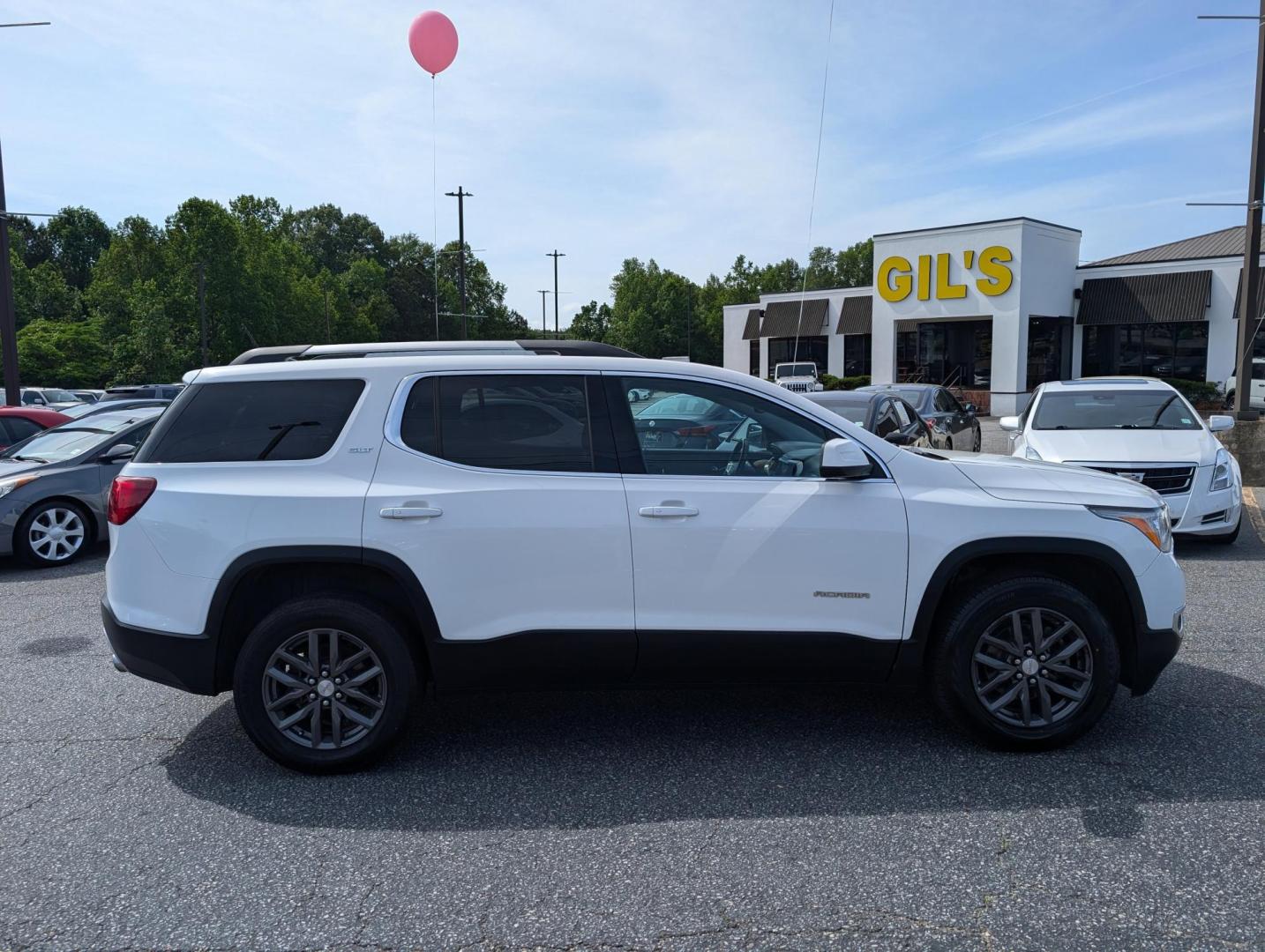 2018 /Jet Black GMC Acadia SLT (1GKKNULS6JZ) with an Gas V6 3.6L/223 engine, 6-Speed Automatic transmission, located at 3959 U.S. 80 W, Phenix City, AL, 36870, (334) 297-4885, 32.469296, -85.135185 - 2018 GMC Acadia SLT - Photo#3