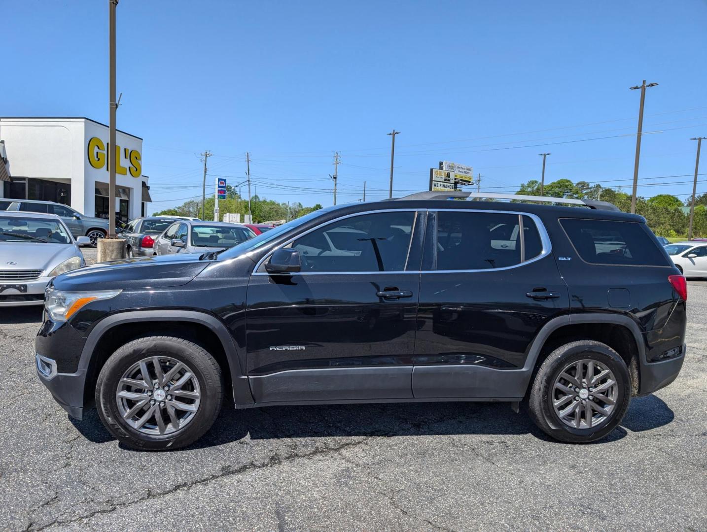 2018 /Jet Black GMC Acadia SLT (1GKKNMLS9JZ) with an Gas V6 3.6L/223 engine, 6-Speed Automatic transmission, located at 3959 U.S. 80 W, Phenix City, AL, 36870, (334) 297-4885, 32.469296, -85.135185 - 2018 GMC Acadia SLT - Photo#7