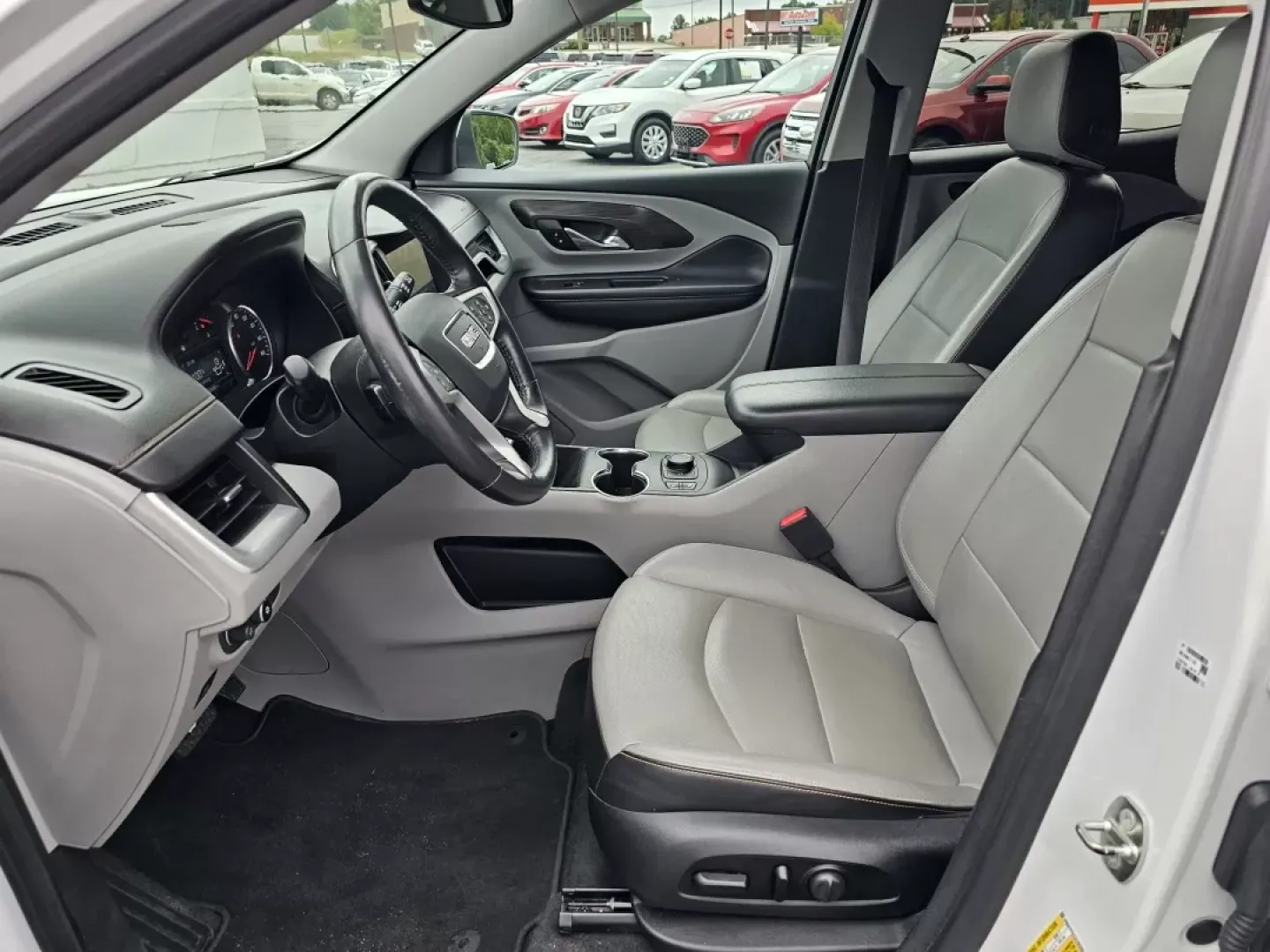 2018 /Medium Ash Gray/Jet Black GMC Terrain SLT (3GKALPEX7JL) with an Other engine, located at 3959 U.S. 80 W, Phenix City, AL, 36870, (334) 297-4885, 32.469296, -85.135185 - ### Discover the Perfect Family SUV: 2018 GMC Terrain SLT at Gils Auto - Phenix City<br /> <br /> Are you ready to elevate your family's adventures without compromise? The 2018 GMC Terrain SLT is designed for those who crave versatility and style, making it the perfect companion for everything from - Photo#9