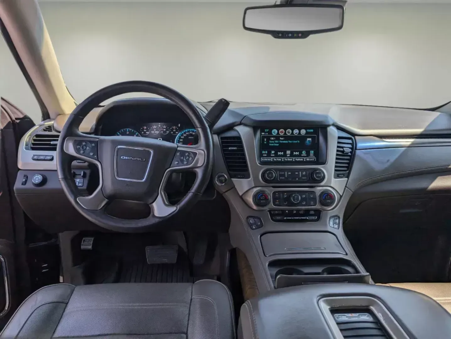 2018 /Cocoa/Dark Atmosphere GMC Yukon Denali (1GKS1CKJ7JR) with an Gas V8 6.2L/376 engine, 10-Speed Automatic transmission, located at 804 22nd Ave, Phenix City, AL, 36870, (334) 297-1860, 32.484749, -85.024475 - **Lifestyle-Driven Adventure Awaits: 2018 GMC Yukon Denali at Gils Auto - Phenix City #2**<br /> <br /> Are you ready to elevate your family adventures or weekend getaways? The 2018 GMC Yukon Denali is the perfect companion for those seeking a blend of luxury, performance, and practicality. This SUV - Photo#12