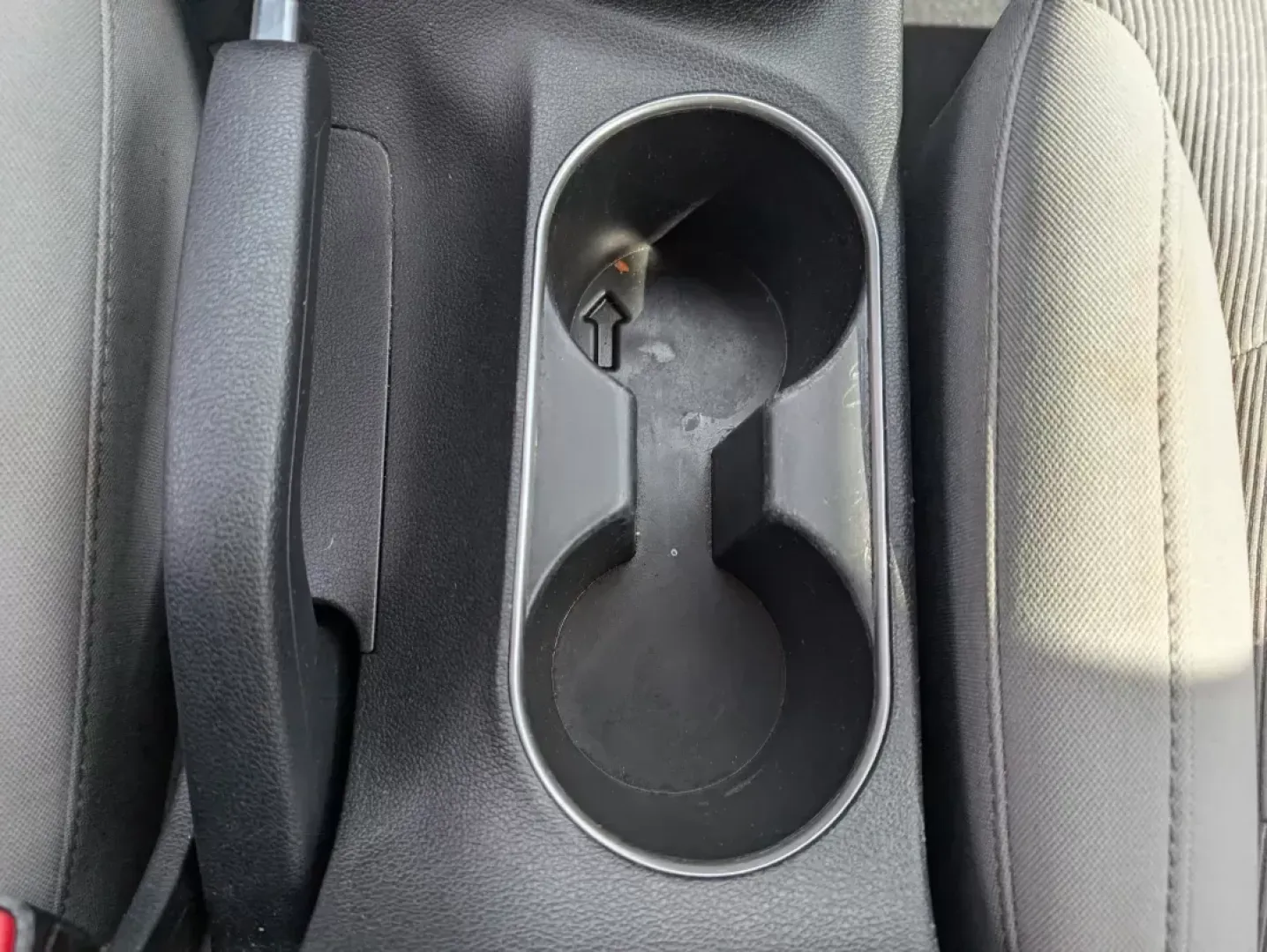 2018 /Gray Hyundai Elantra Value Edition (5NPD84LF1JH) with an Regular Unleaded I-4 2.0 L/122 engine, 6-Speed Automatic w/OD transmission, located at 3959 U.S. 80 W, Phenix City, AL, 36870, (334) 297-4885, 32.469296, -85.135185 - 2018 Hyundai Elantra Value Edition - Photo#12