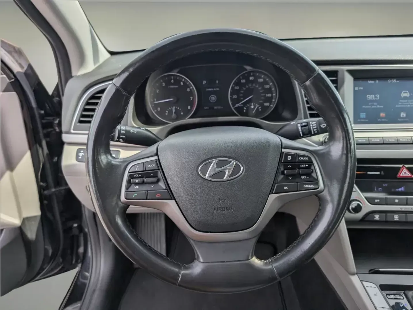 2018 /Gray Hyundai Elantra Value Edition (5NPD84LF1JH) with an Regular Unleaded I-4 2.0 L/122 engine, 6-Speed Automatic w/OD transmission, located at 3959 U.S. 80 W, Phenix City, AL, 36870, (334) 297-4885, 32.469296, -85.135185 - 2018 Hyundai Elantra Value Edition - Photo#15
