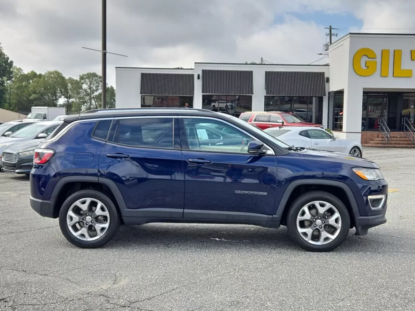 2018 /Ski Gray/Black Jeep Compass Limited (3C4NJCCB7JT) with an Other engine, located at 3959 U.S. 80 W, Phenix City, AL, 36870, (334) 297-4885, 32.469296, -85.135185 - ### Discover Your Next Adventure with the 2018 Jeep Compass Limited<br /> <br /> Are you ready to embark on exciting weekend getaways or tackle your daily commute with confidence? The 2018 Jeep Compass Limited is the perfect companion for both adventure seekers and practical drivers alike. With its - Photo#4