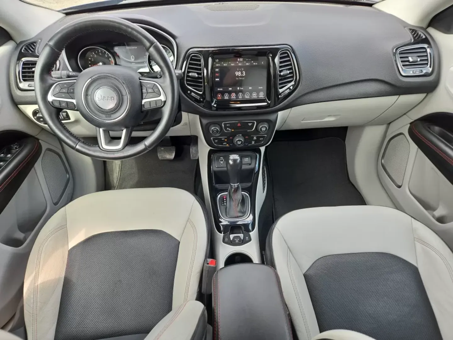 2018 /Ski Gray/Black Jeep Compass Limited (3C4NJCCB7JT) with an Other engine, located at 3959 U.S. 80 W, Phenix City, AL, 36870, (334) 297-4885, 32.469296, -85.135185 - ### Discover Your Next Adventure with the 2018 Jeep Compass Limited<br /> <br /> Are you ready to embark on exciting weekend getaways or tackle your daily commute with confidence? The 2018 Jeep Compass Limited is the perfect companion for both adventure seekers and practical drivers alike. With its - Photo#13