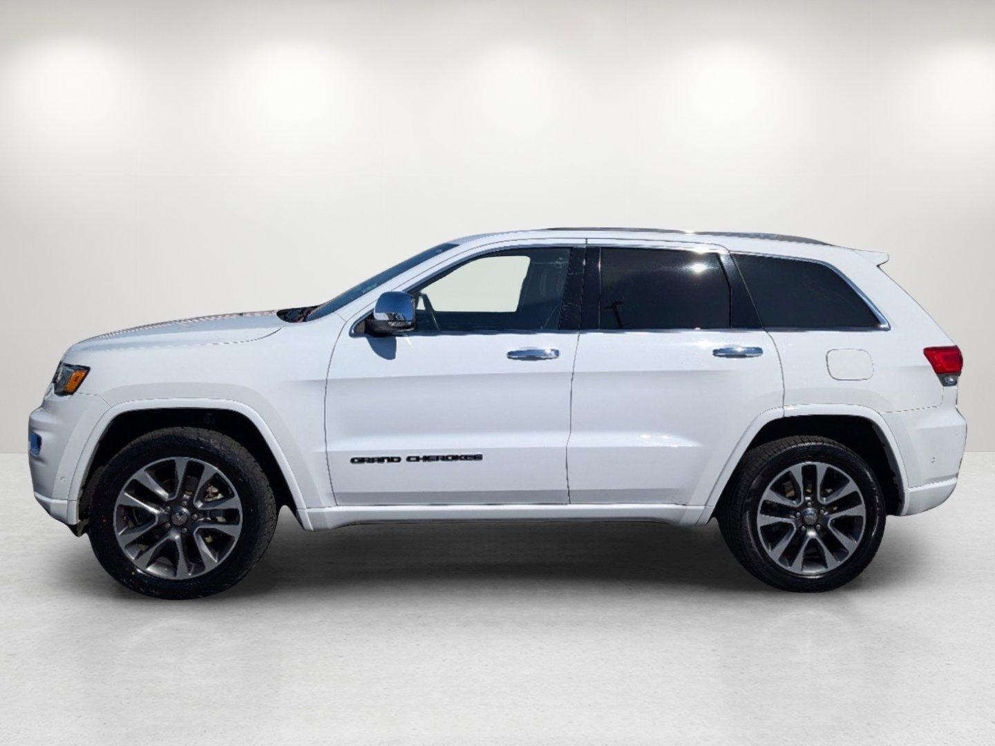 2018 /Black Jeep Grand Cherokee Overland (1C4RJFCG2JC) with an Regular Unleaded V-6 3.6 L/220 engine, 8-Speed Automatic w/OD transmission, located at 804 22nd Ave, Phenix City, AL, 36870, (334) 297-1860, 32.484749, -85.024475 - 2018 Jeep Grand Cherokee Overland - Photo#7