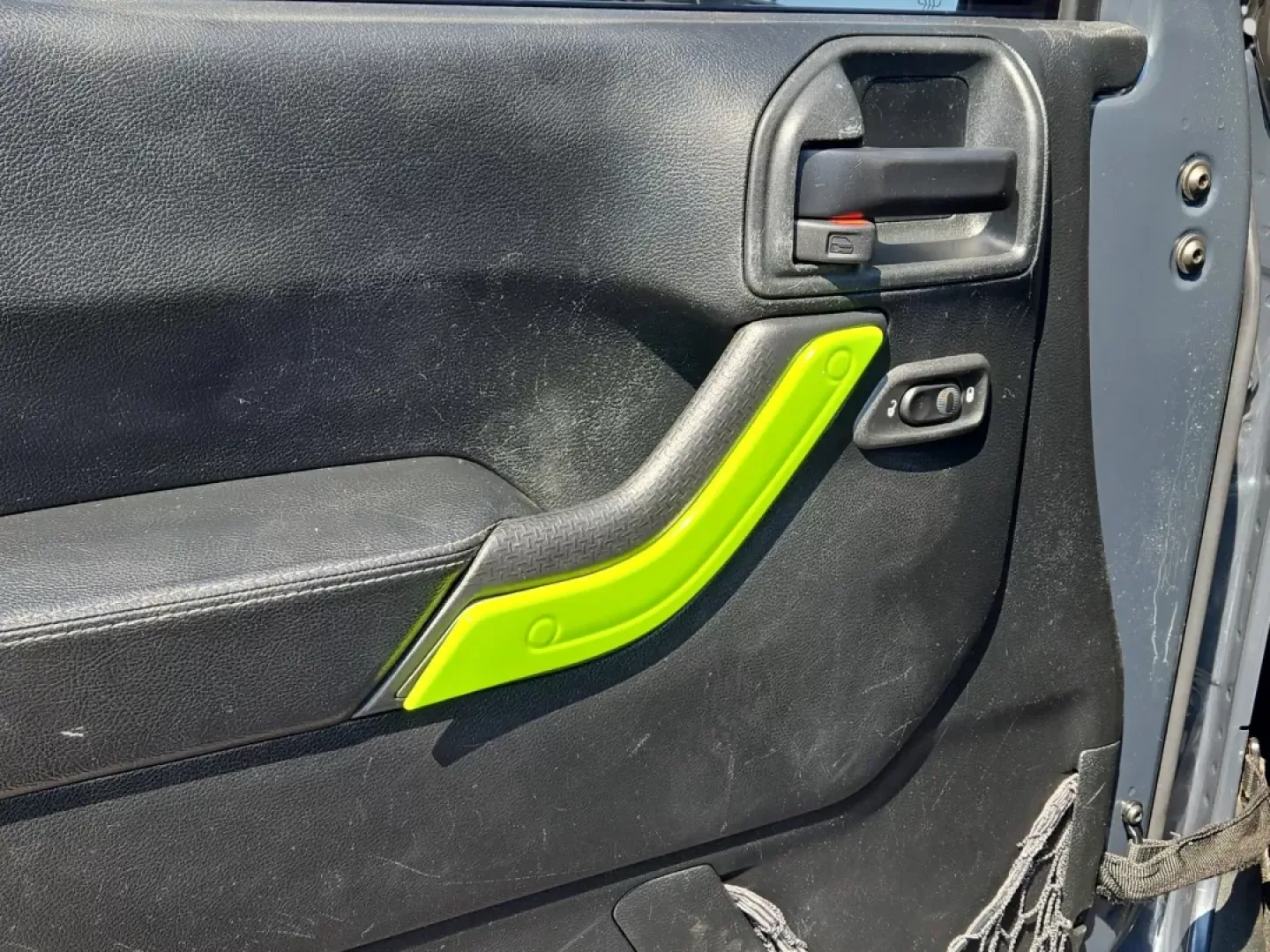 2018 /Black Jeep Wrangler Altitude (1C4BJWEG6JL) with an Other engine, located at 521 Old Farm Lane Rd, Prattville, AL, 36066, (334) 325-1505, 32.482460, -86.416367 - **Adventure Awaits: Drive Home This 2018 Jeep Wrangler Altitude!**<br /> <br /> Are you ready to embark on your next big adventure? Whether you're planning weekend getaways, tackling off-road trails, or simply cruising the streets of Prattville, AL, this 2018 Jeep Wrangler Altitude is the perfect co - Photo#10