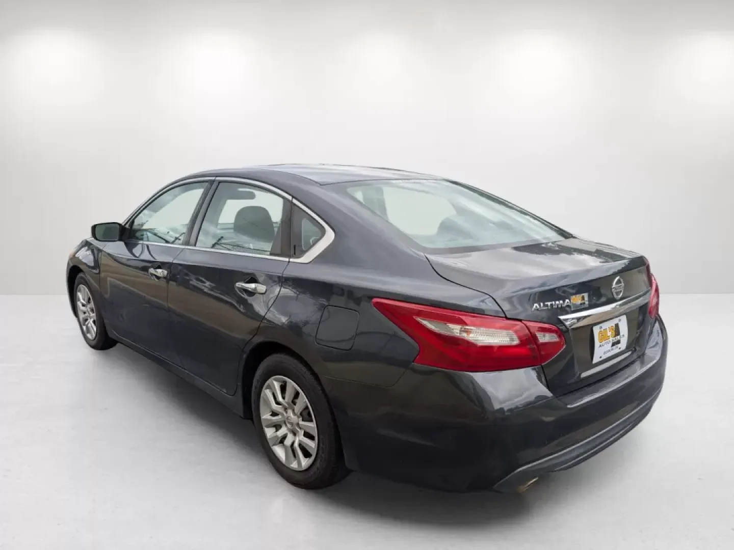 2018 /Charcoal Nissan Altima 2.5 S (1N4AL3AP0JC) with an Other engine, located at 3959 U.S. 80 W, Phenix City, AL, 36870, (334) 297-4885, 32.469296, -85.135185 - **Discover Your Next Adventure with the 2018 Nissan Altima 2.5 S at Gils Auto - Columbus!**<br /> <br /> Are you ready to elevate your daily commute or family outings? The 2018 Nissan Altima 2.5 S is the perfect blend of style, comfort, and functionality, designed for those who seek reliable transpo - Photo#6