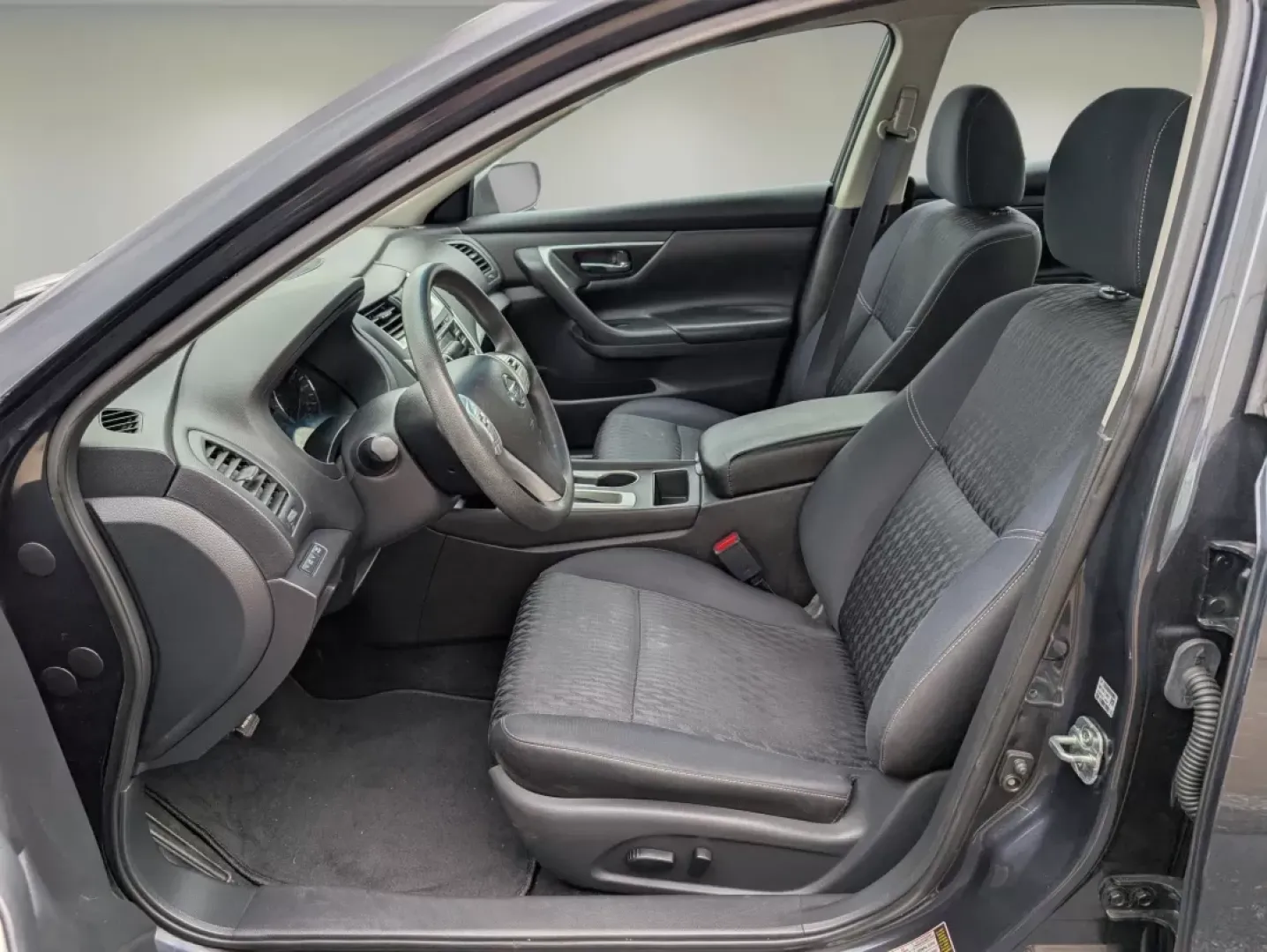 2018 /Charcoal Nissan Altima 2.5 S (1N4AL3AP0JC) with an Other engine, located at 3959 U.S. 80 W, Phenix City, AL, 36870, (334) 297-4885, 32.469296, -85.135185 - **Discover Your Next Adventure with the 2018 Nissan Altima 2.5 S at Gils Auto - Columbus!**<br /> <br /> Are you ready to elevate your daily commute or family outings? The 2018 Nissan Altima 2.5 S is the perfect blend of style, comfort, and functionality, designed for those who seek reliable transpo - Photo#9