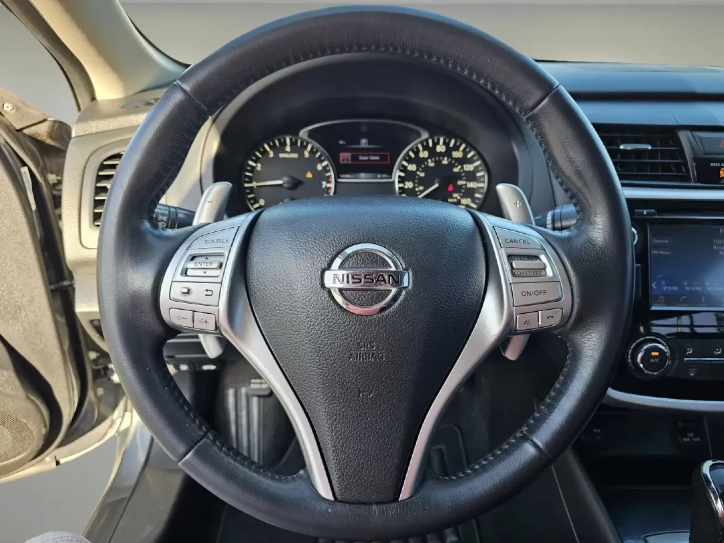 2018 /Sport Interior Nissan Altima 2.5 SR (1N4AL3AP5JC) with an Other engine, located at 3959 U.S. 80 W, Phenix City, AL, 36870, (334) 297-4885, 32.469296, -85.135185 - **Elevate Your Daily Commute with the 2018 Nissan Altima 2.5 SR Perfect for Phenix City Adventures!**<br /> <br /> Are you looking for a reliable sedan that effortlessly balances style, comfort, and performance? Look no further than this stunning 2018 Nissan Altima 2.5 SR at Gils Auto, your trusted - Photo#11