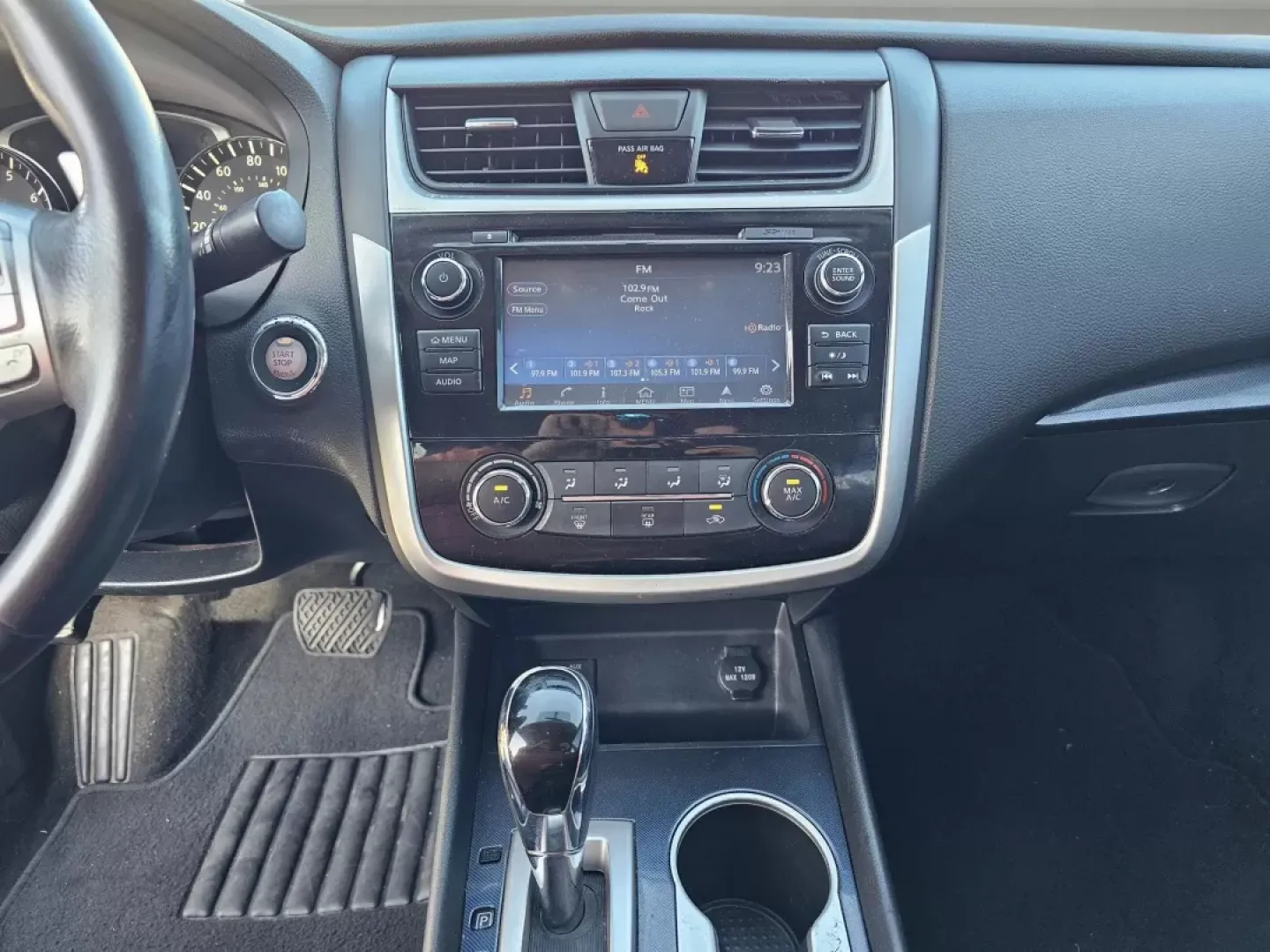 2018 /Sport Interior Nissan Altima 2.5 SR (1N4AL3AP5JC) with an Other engine, located at 3959 U.S. 80 W, Phenix City, AL, 36870, (334) 297-4885, 32.469296, -85.135185 - **Elevate Your Daily Commute with the 2018 Nissan Altima 2.5 SR Perfect for Phenix City Adventures!**<br /> <br /> Are you looking for a reliable sedan that effortlessly balances style, comfort, and performance? Look no further than this stunning 2018 Nissan Altima 2.5 SR at Gils Auto, your trusted - Photo#12